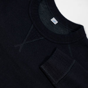Pure Blue Japan 5409-IDBK Knitted Sweatshirt - Indigo Black. close up of collar and sleeve
