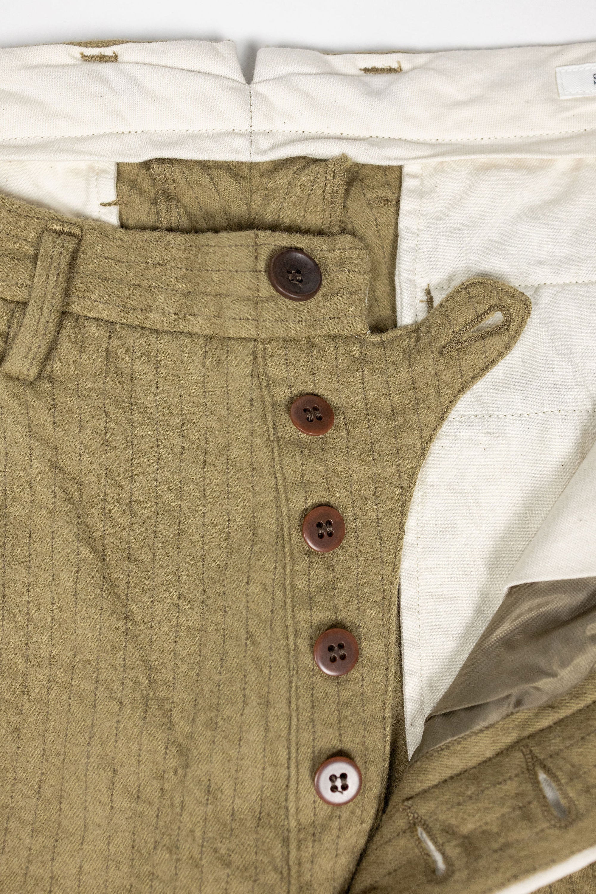 Seuvas C/W 2-Tuck Trousers - Khaki