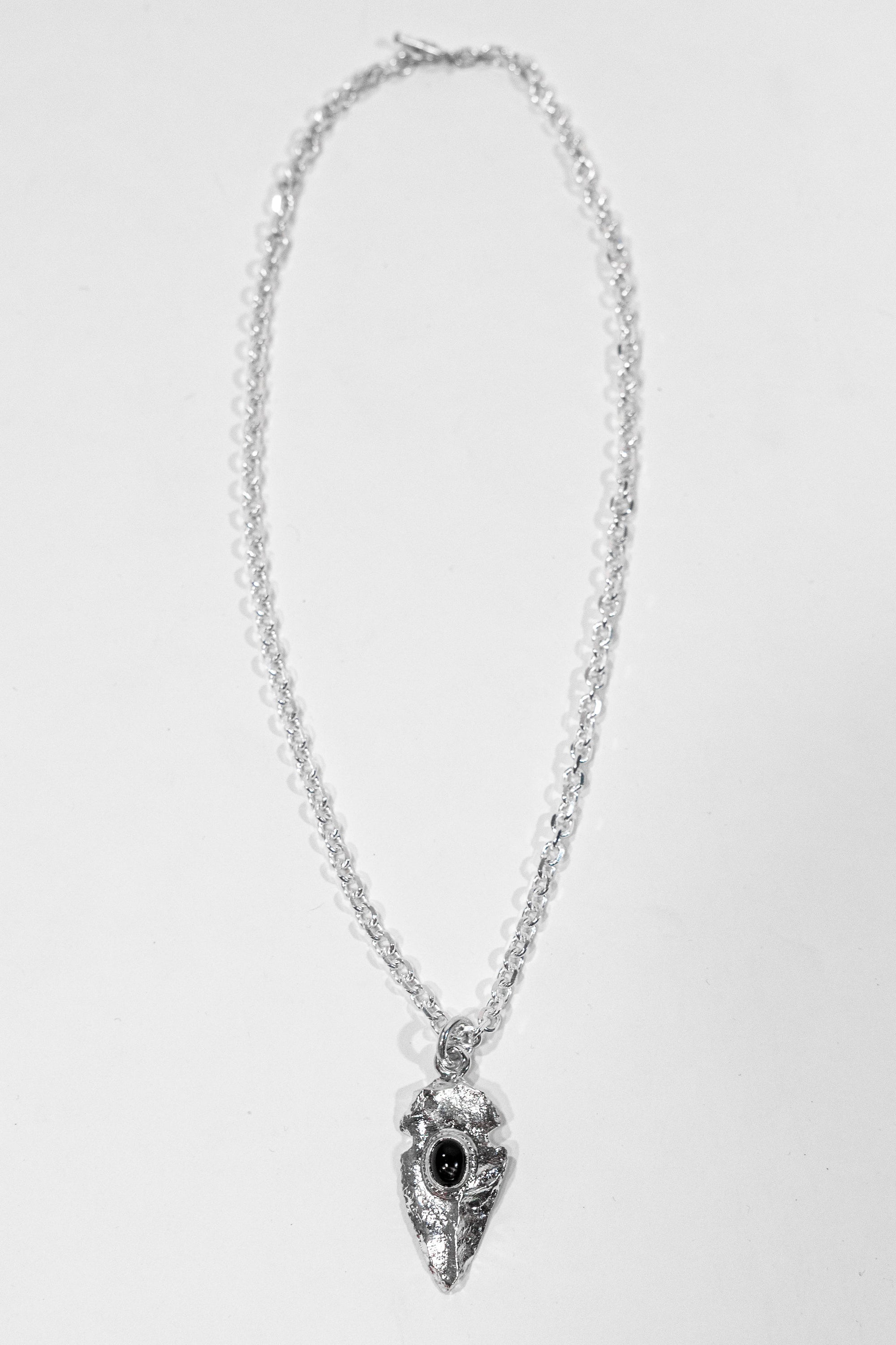 First Arrow's Necklace Set - P-038B Blackstar Arrow Head Pendant and O-062-T 50cm Silver T Bar Chain