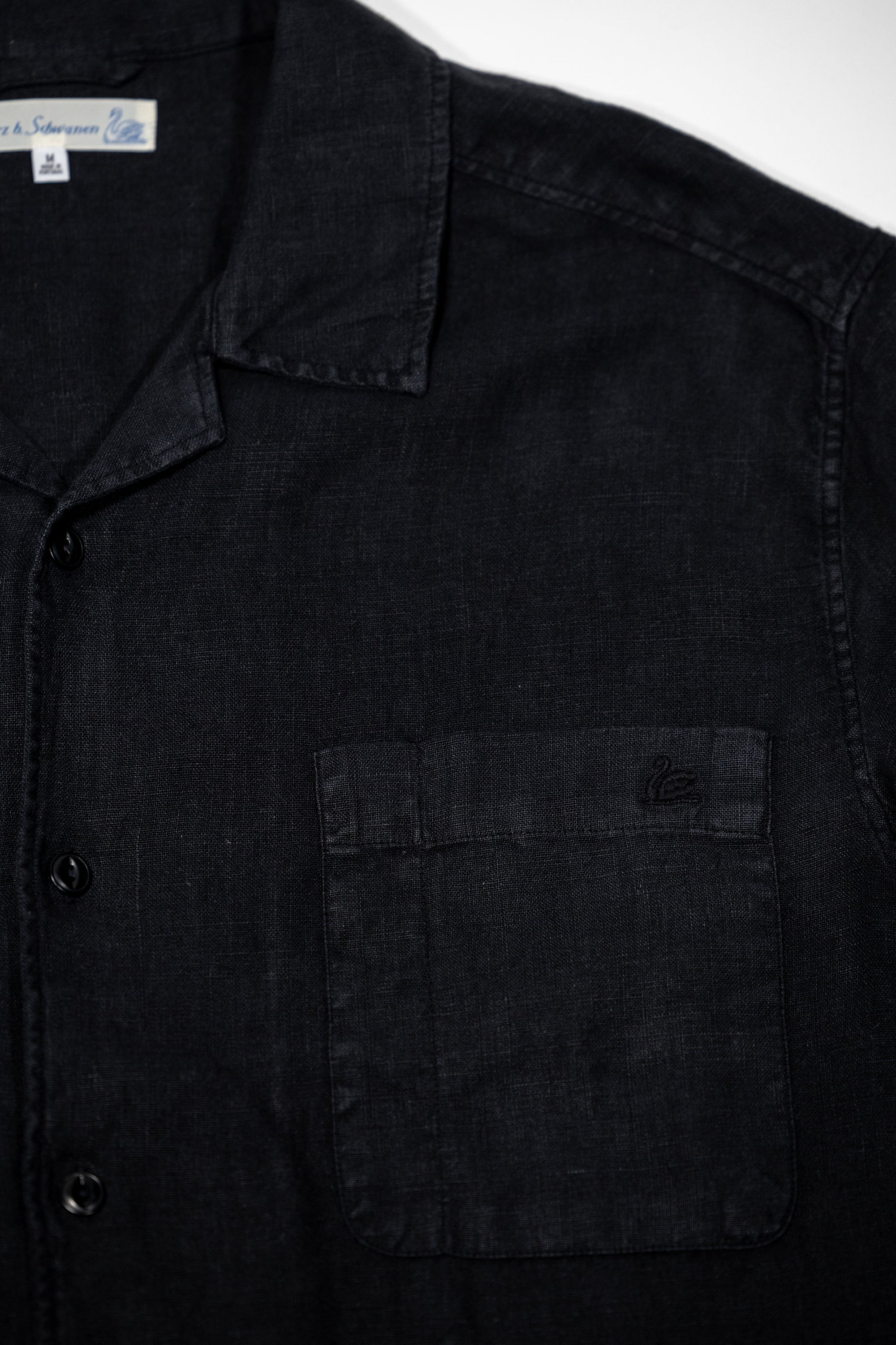 Merz b. Schwanen SHIRT03LI Linen Bowling Shirt - Deep Black