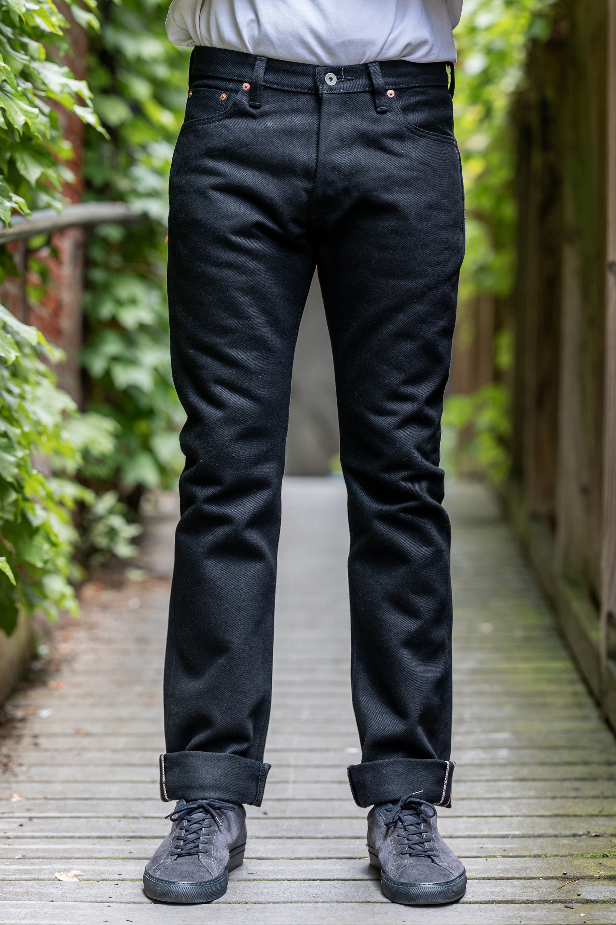 Iron Heart IH-555S-SB Superblack Non-Fade 21oz. Selvedge Denim - Super Slim