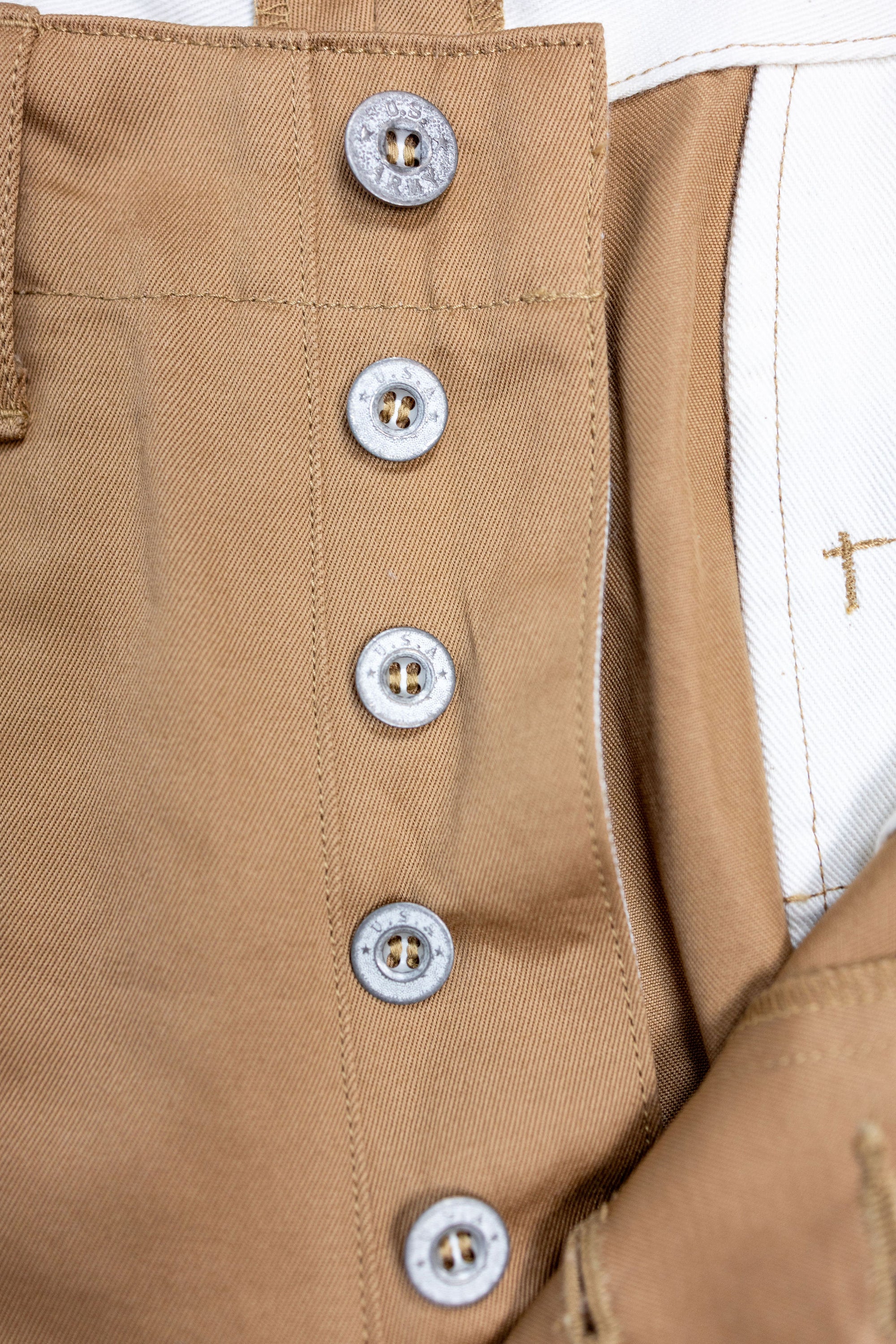 Buzz Rickson's M43035 Early Military Chinos 1945 Model (One Wash) - Camel