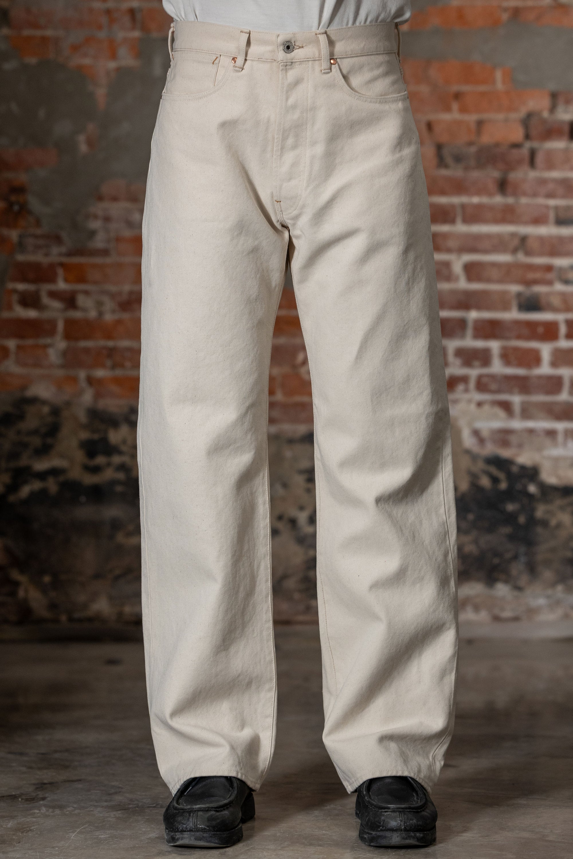 Indigofera Duke - 13oz Smithson Canvas Ecru