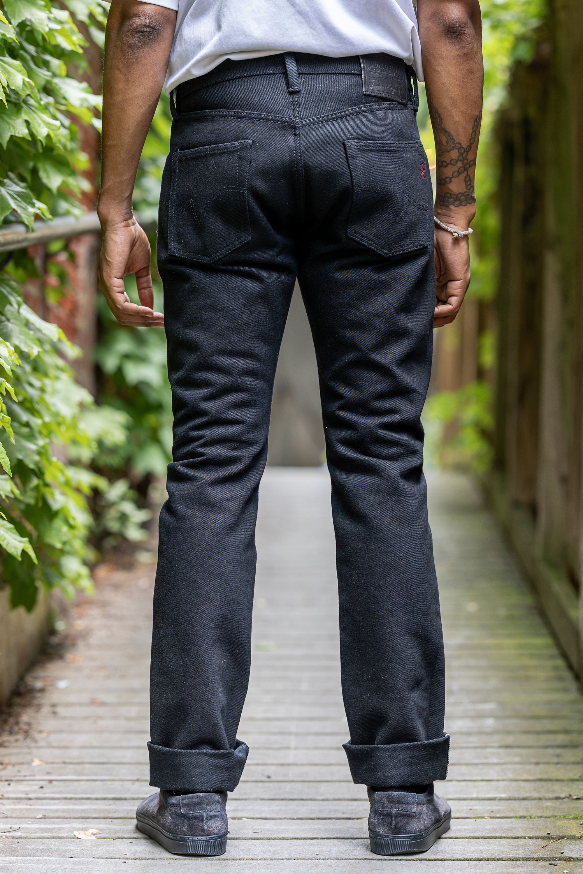 Iron Heart IH-555S-SB Superblack Non-Fade 21oz. Selvedge Denim - Super Slim