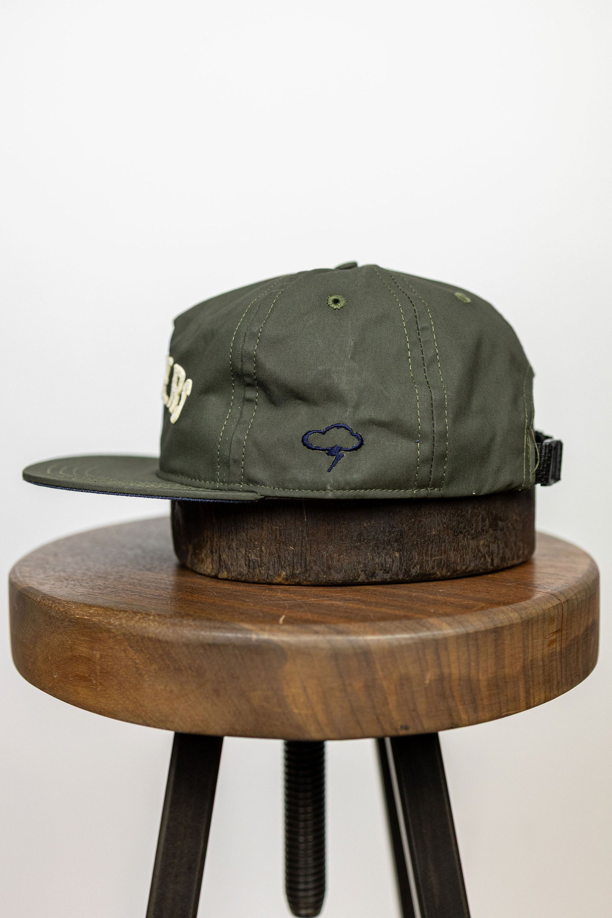 Ampal Creative Outsiders - Dark Olive