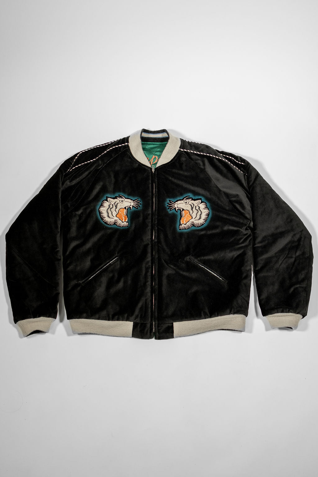 Tailor Toyo TT15809-119  Mid 1950s Style Quilted Souvenir Jacket “Stencil Paint” 60th Anniversary Special Edition - “Tiger Head” × “Eagle”