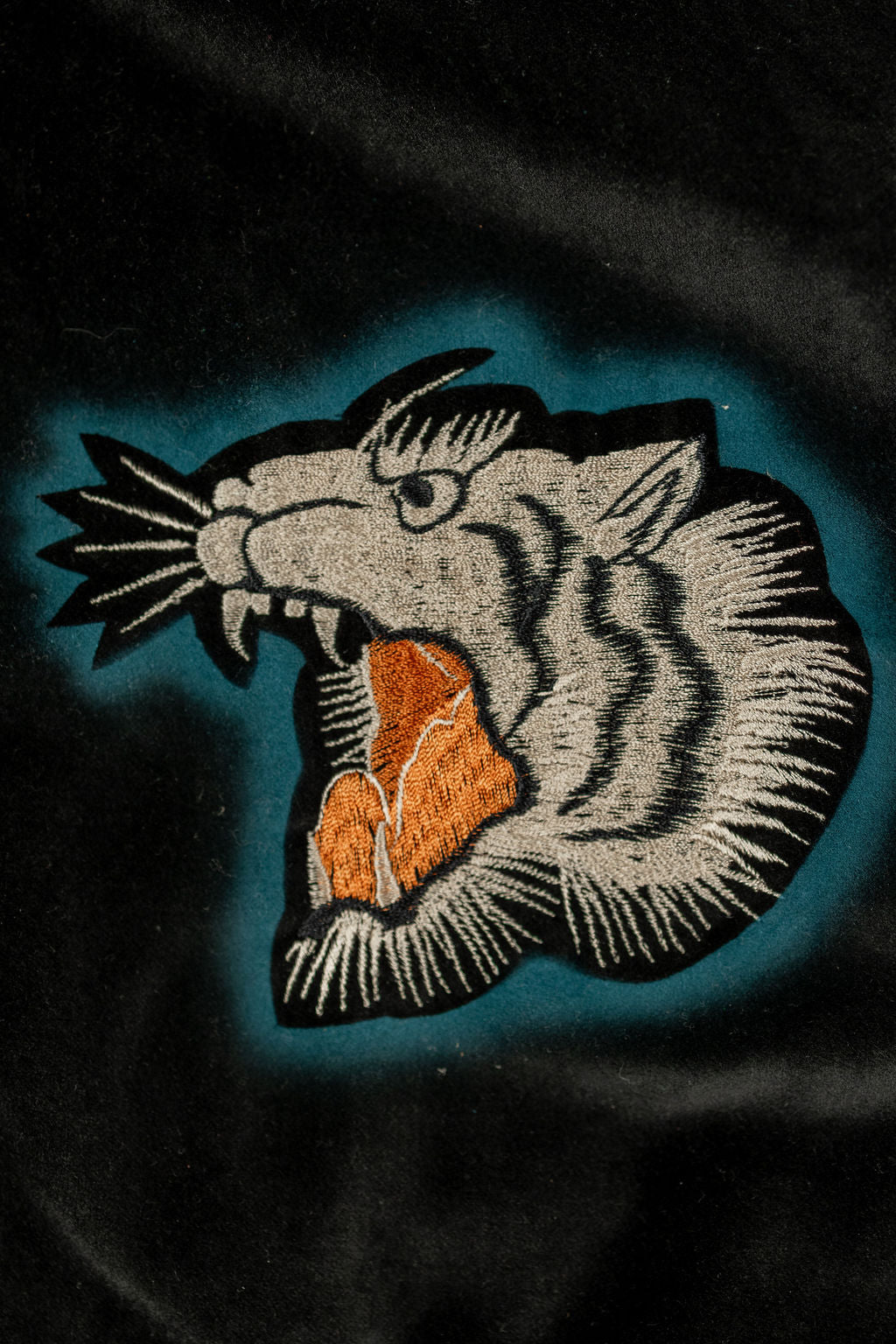 Tailor Toyo TT15809-119  Mid 1950s Style Quilted Souvenir Jacket “Stencil Paint” 60th Anniversary Special Edition - “Tiger Head” × “Eagle”