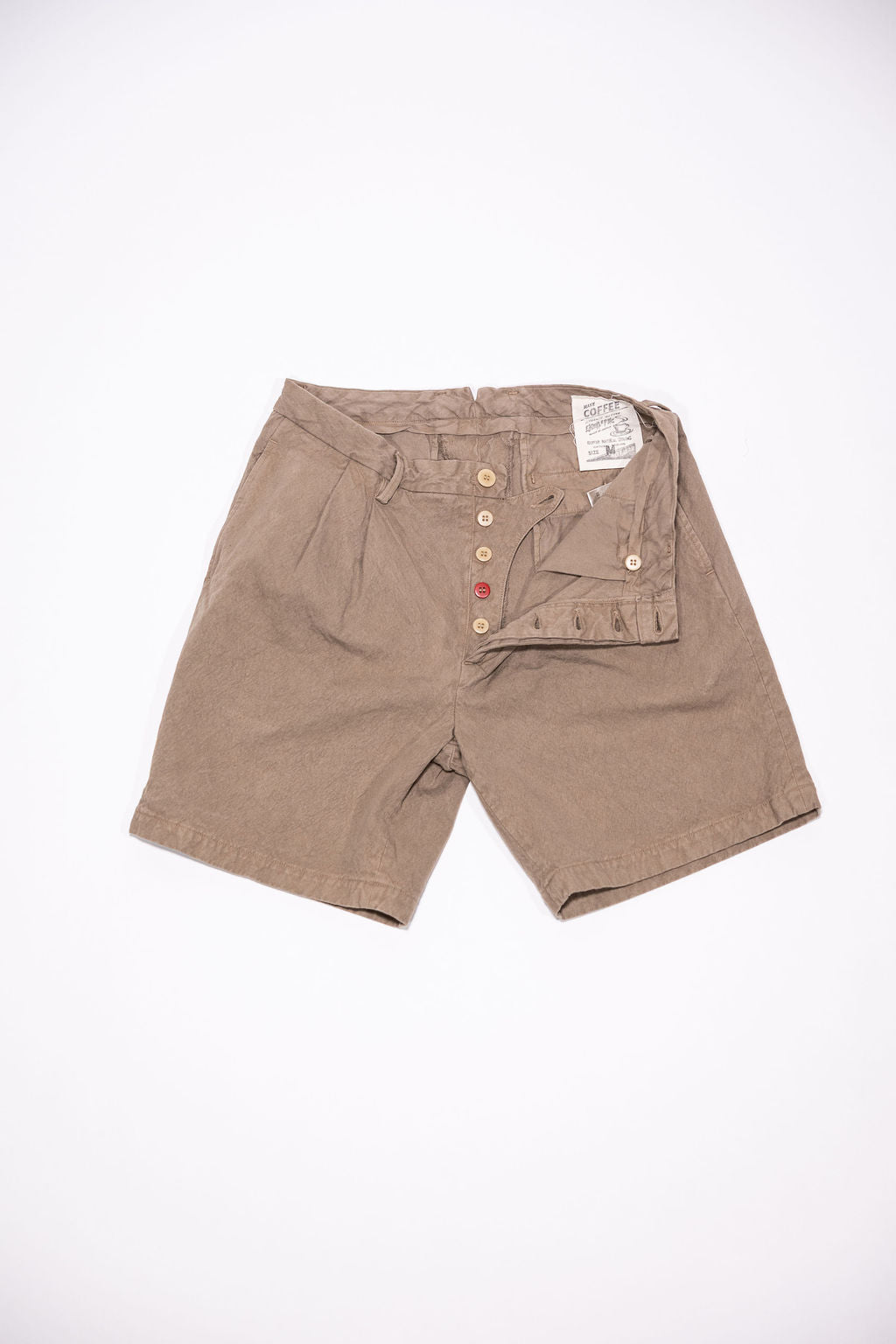 Seuvas Canvas 2-Tuck Shorts - Coffee