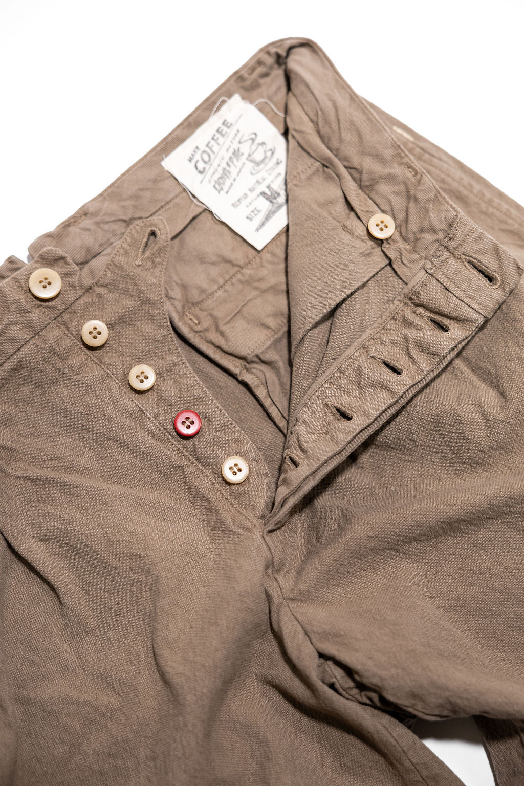Seuvas Canvas 2-Tuck Shorts - Coffee