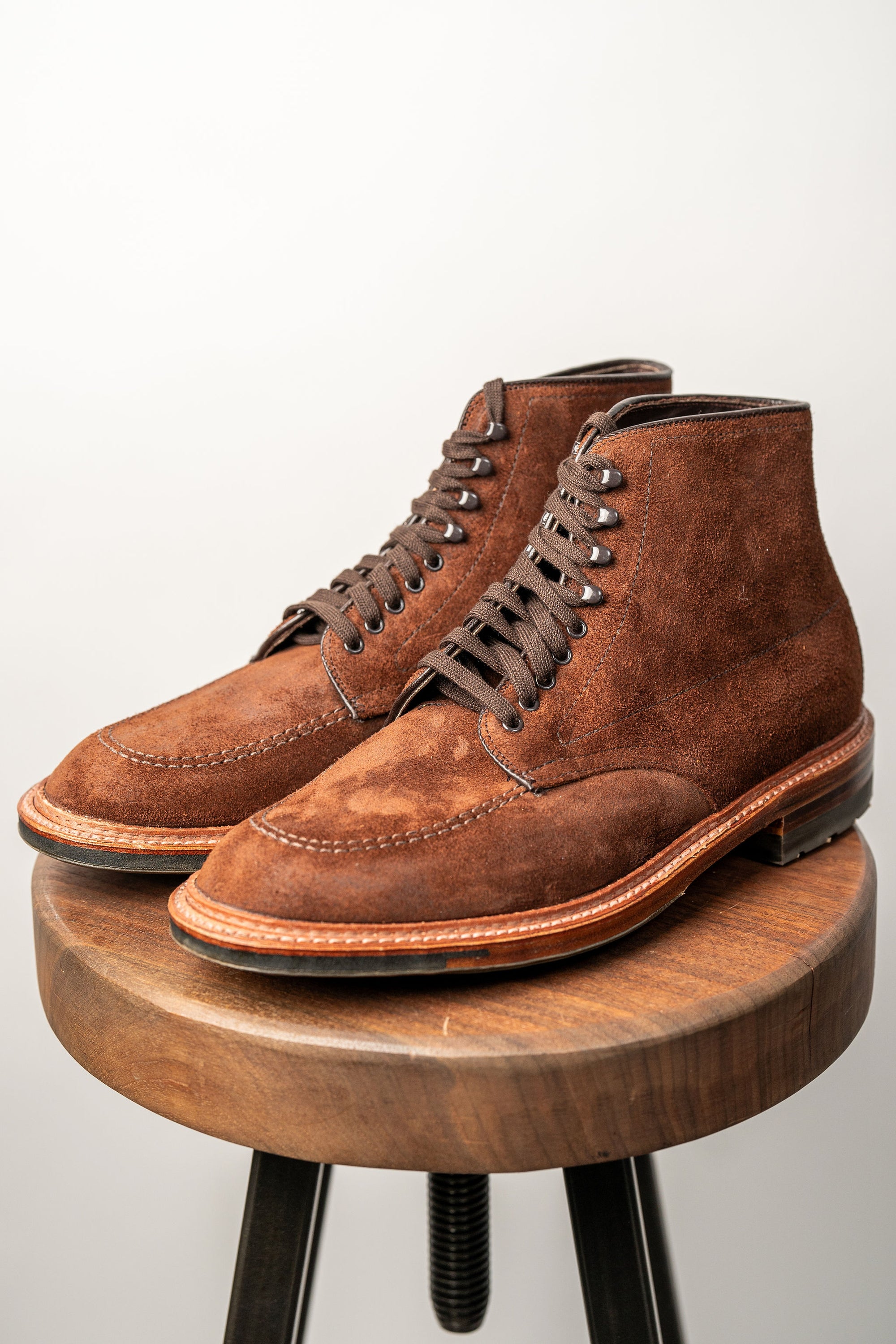 Alden 4015HC Mocc Toe Boot - Reverse Tobacco Oiled Nubuck