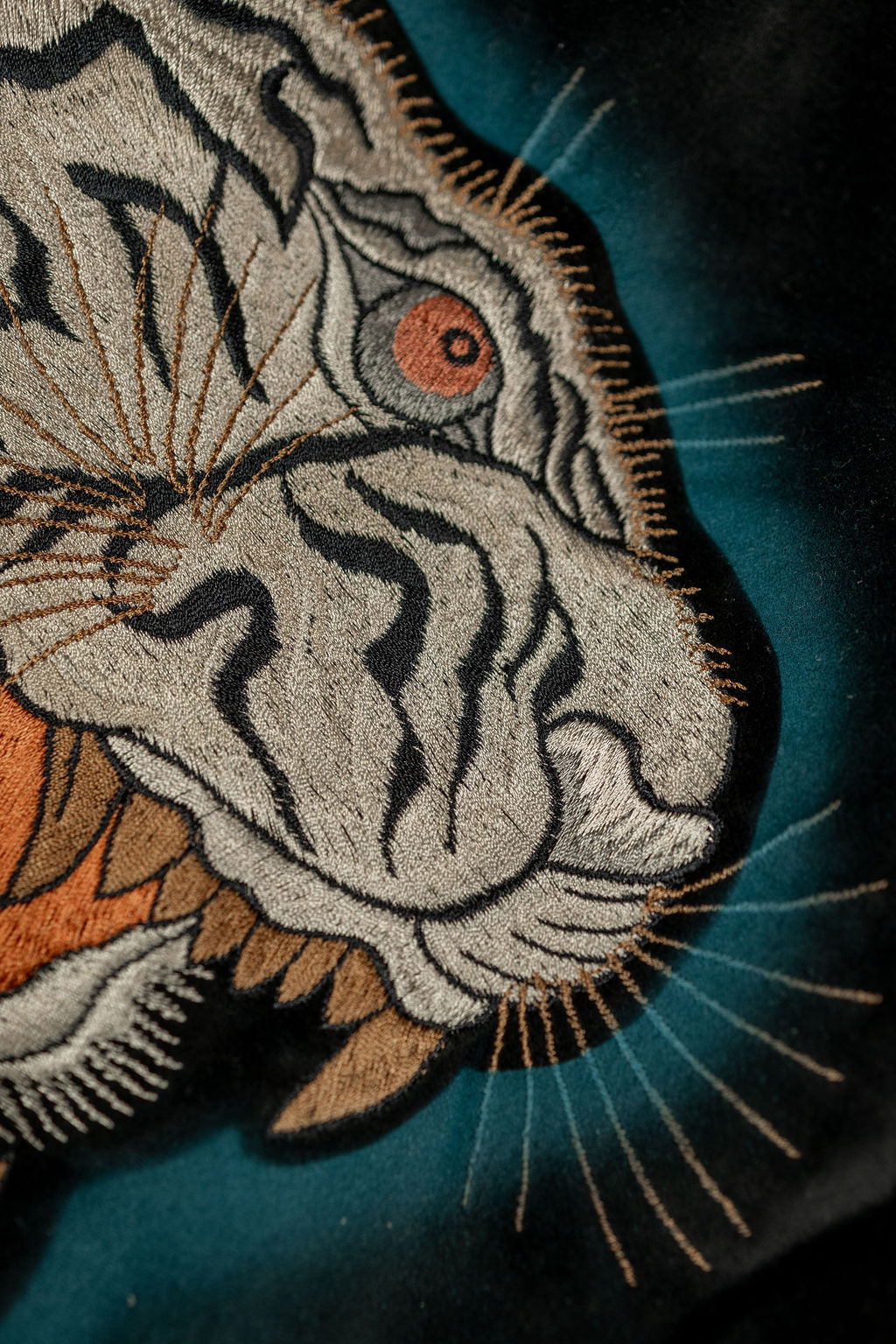 Tailor Toyo TT15809-119  Mid 1950s Style Quilted Souvenir Jacket “Stencil Paint” 60th Anniversary Special Edition - “Tiger Head” × “Eagle”