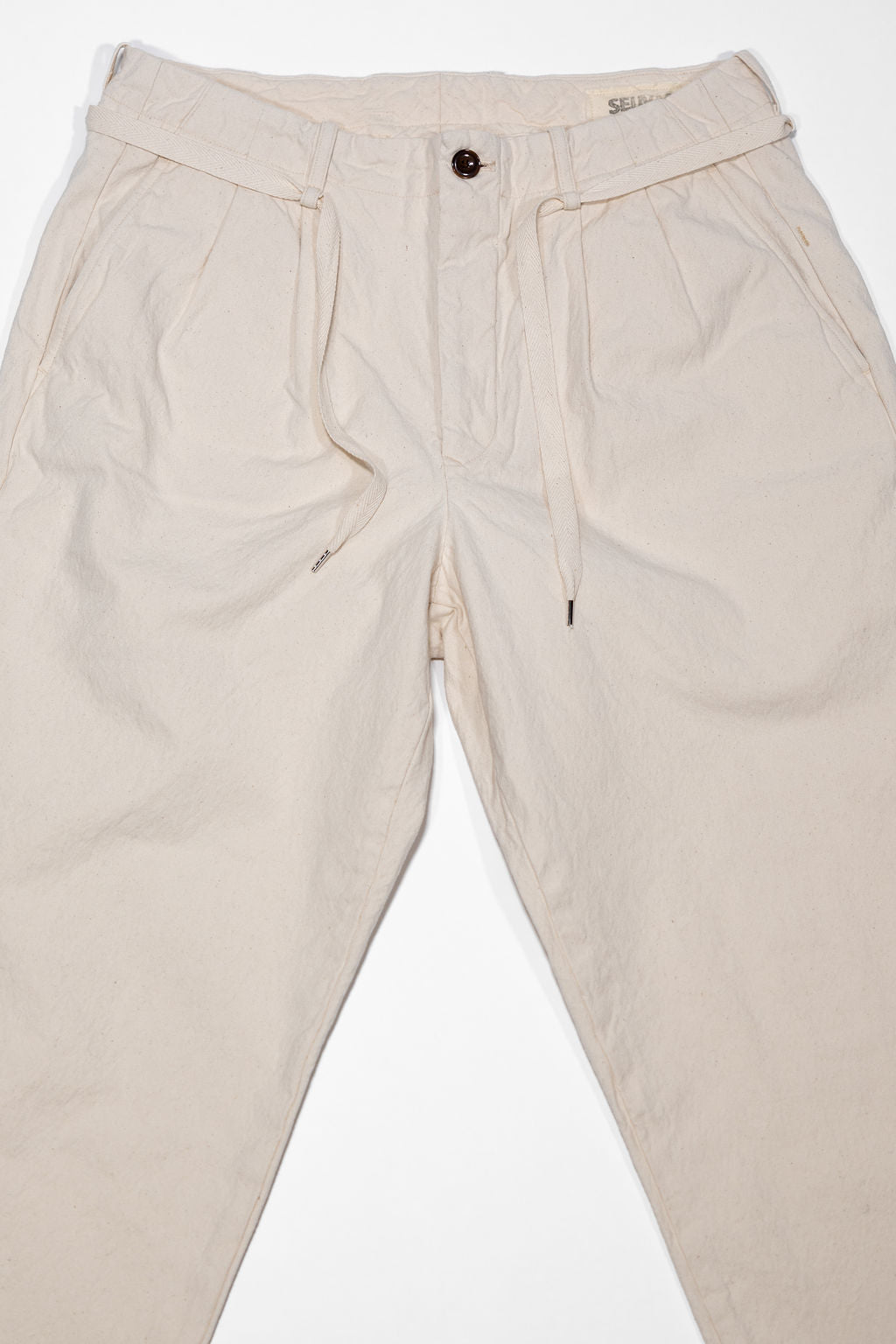 Seuvas Canvas Tapered 2-Tuck Pants (Regular) - Natural