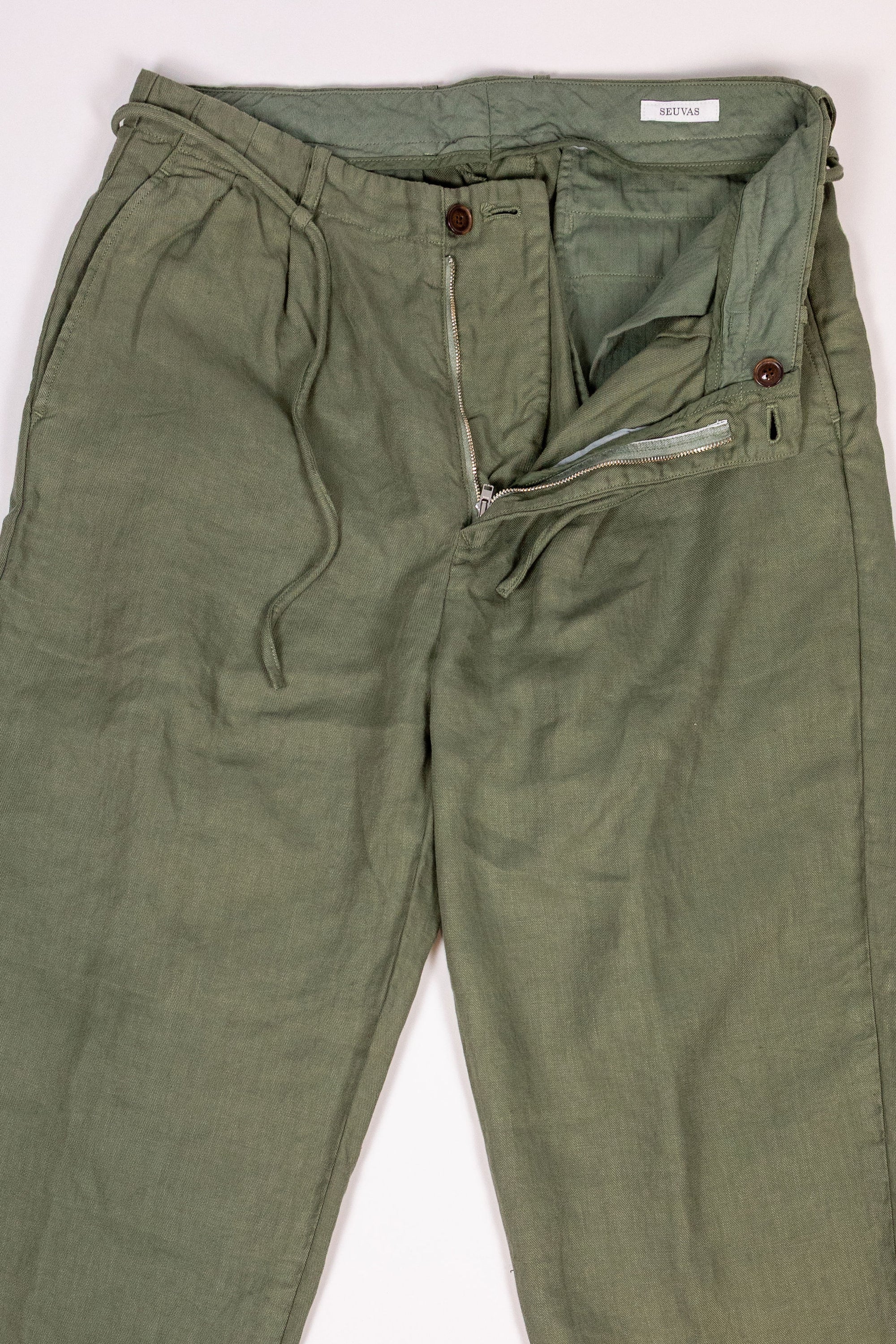 Seuvas Linen Tapered 2-Tuck Pants - Olive