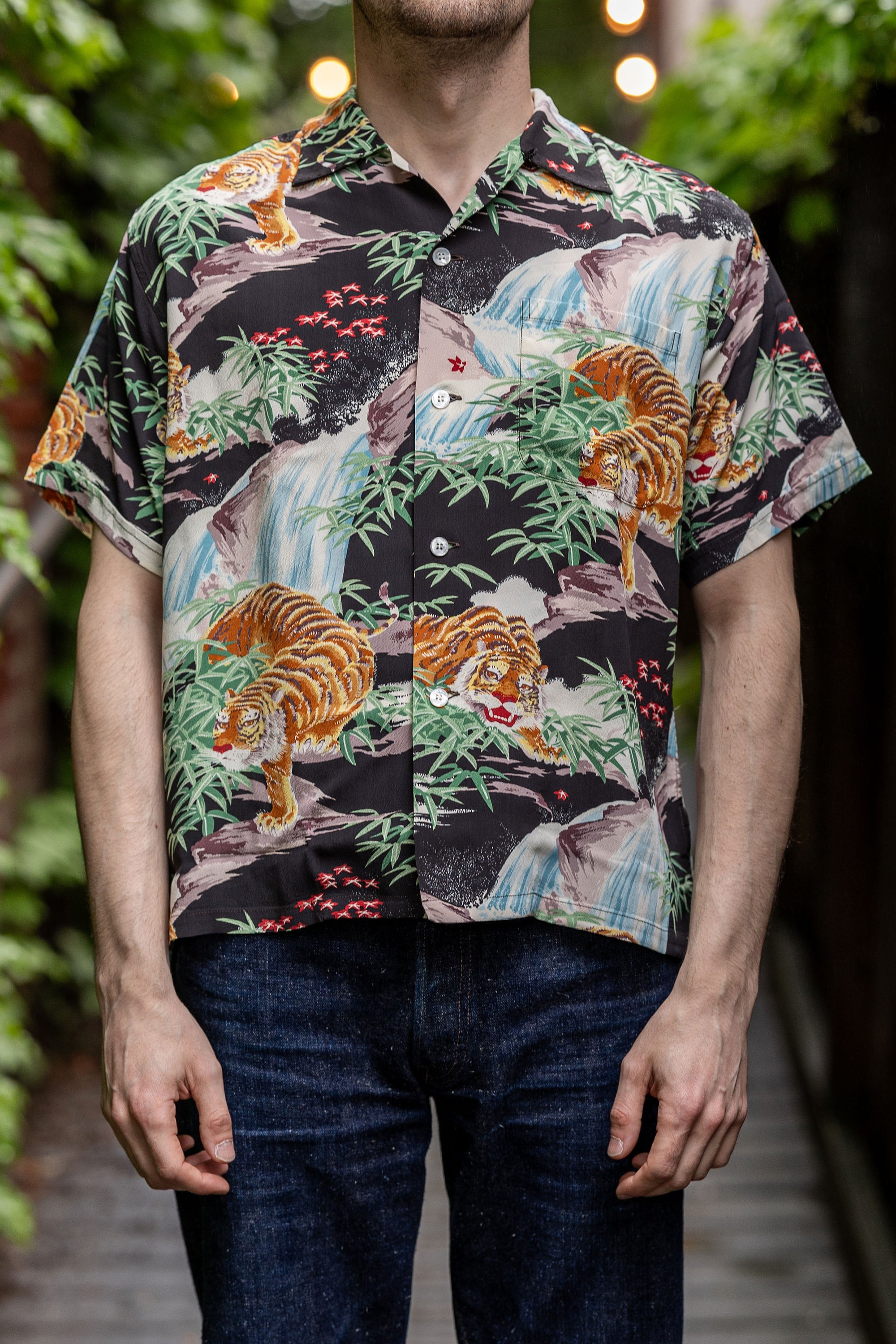 Sun Surf Special Edition "Sasa Tora" - Black