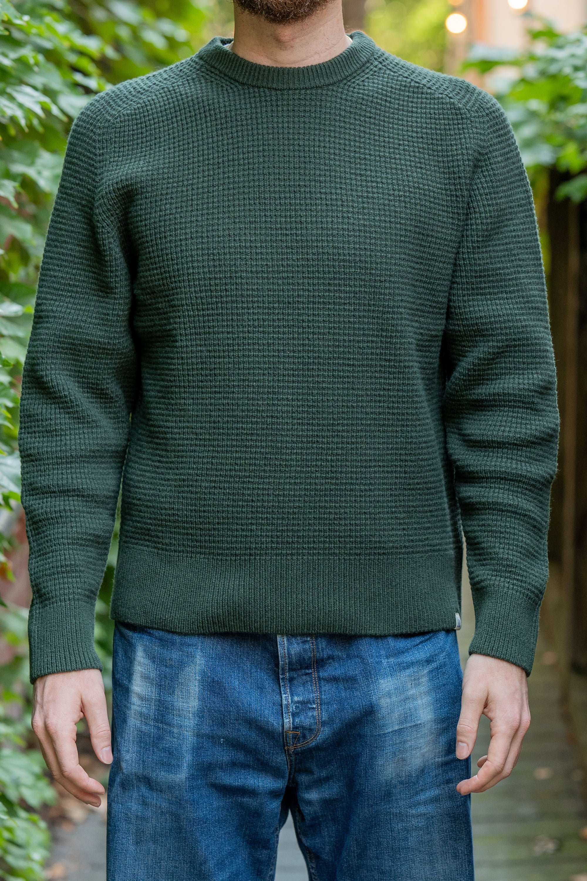 Merz b. Schwanen BLADE02 Merino Wool-Cashmere Waffle Structured Pullover - Bottle Green