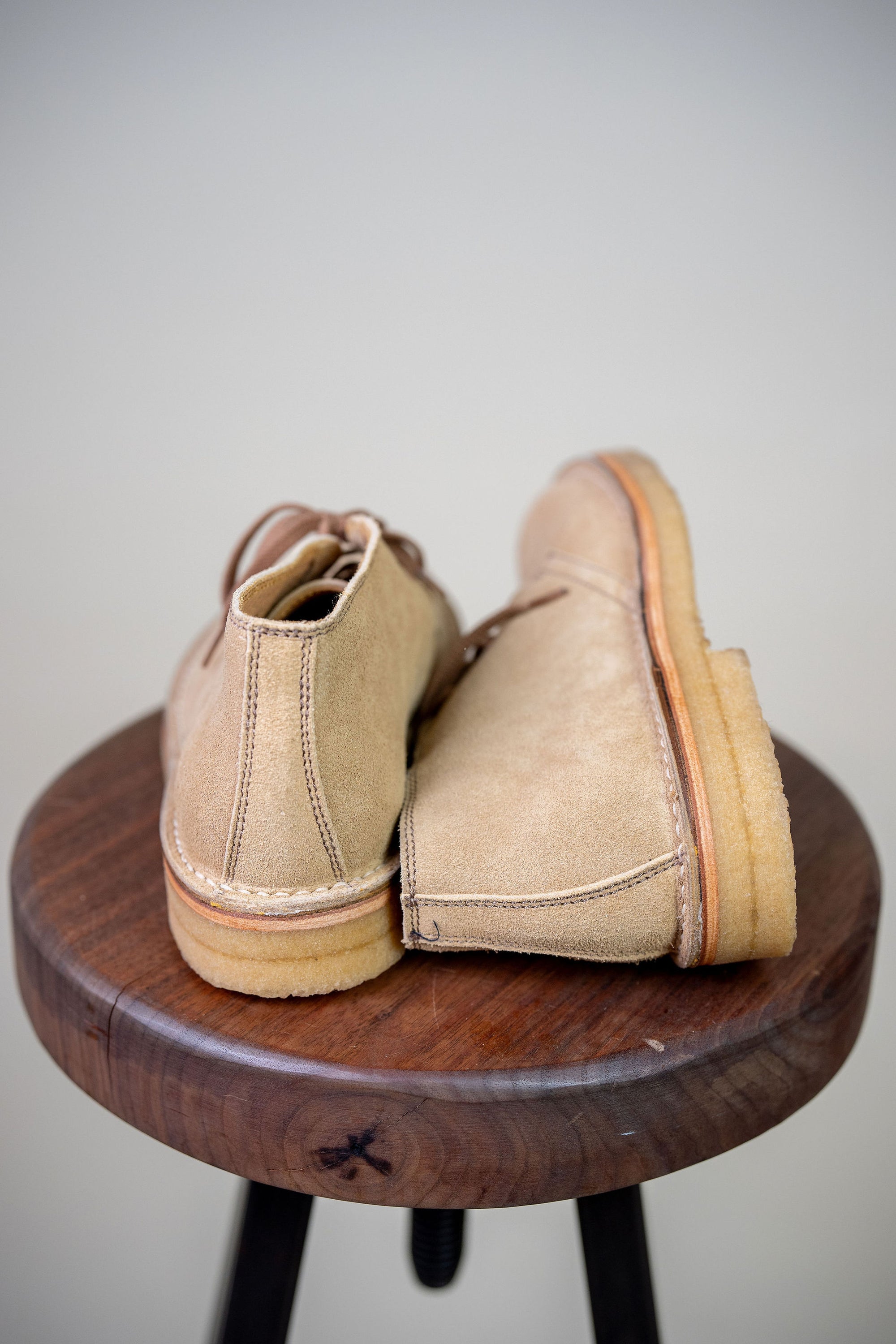 John Lofgren Military Desert Boots - Japanese Suede Sand