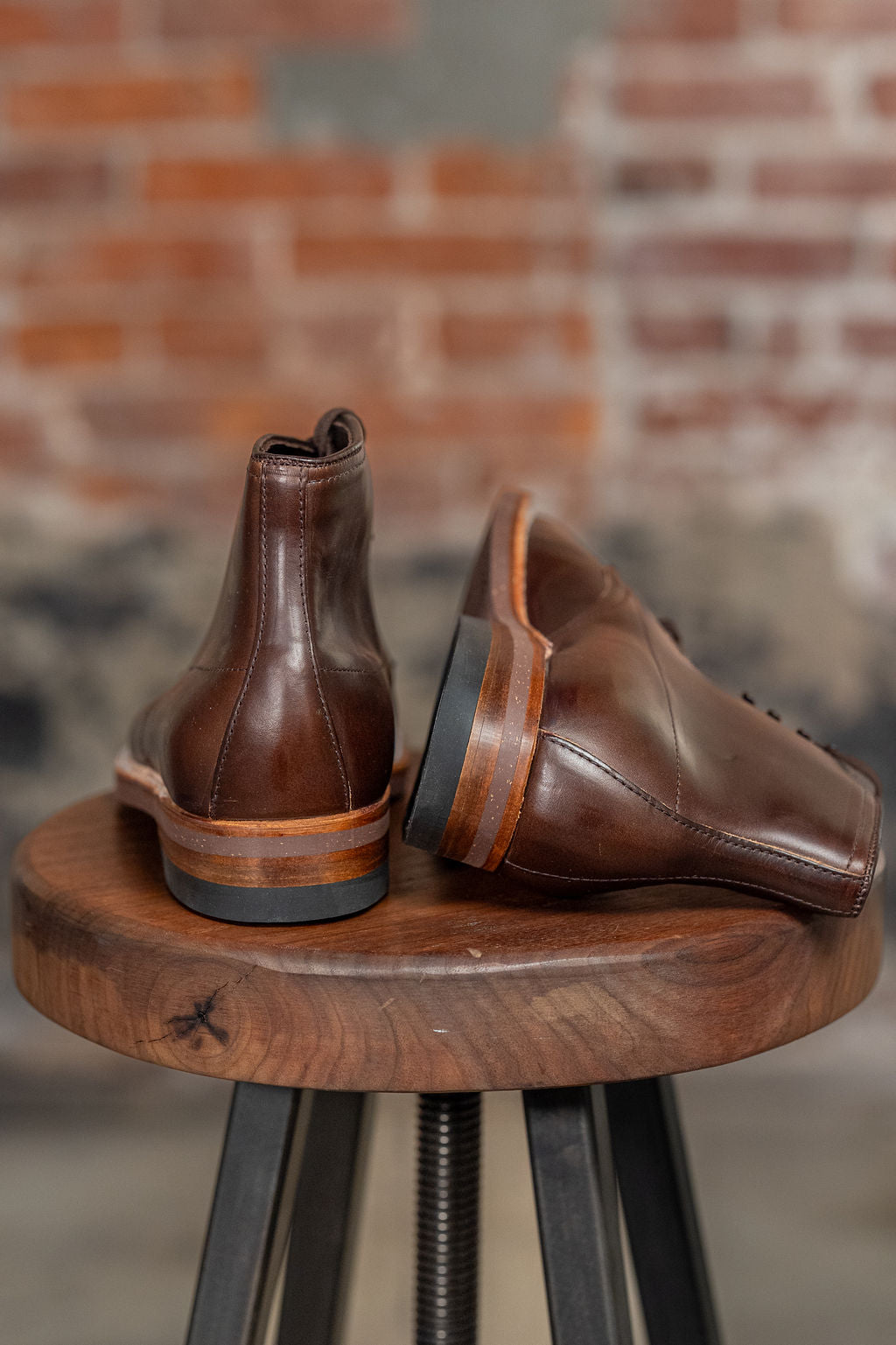 Alden 403 Mocc Toe Boot - Brown Chromexcel