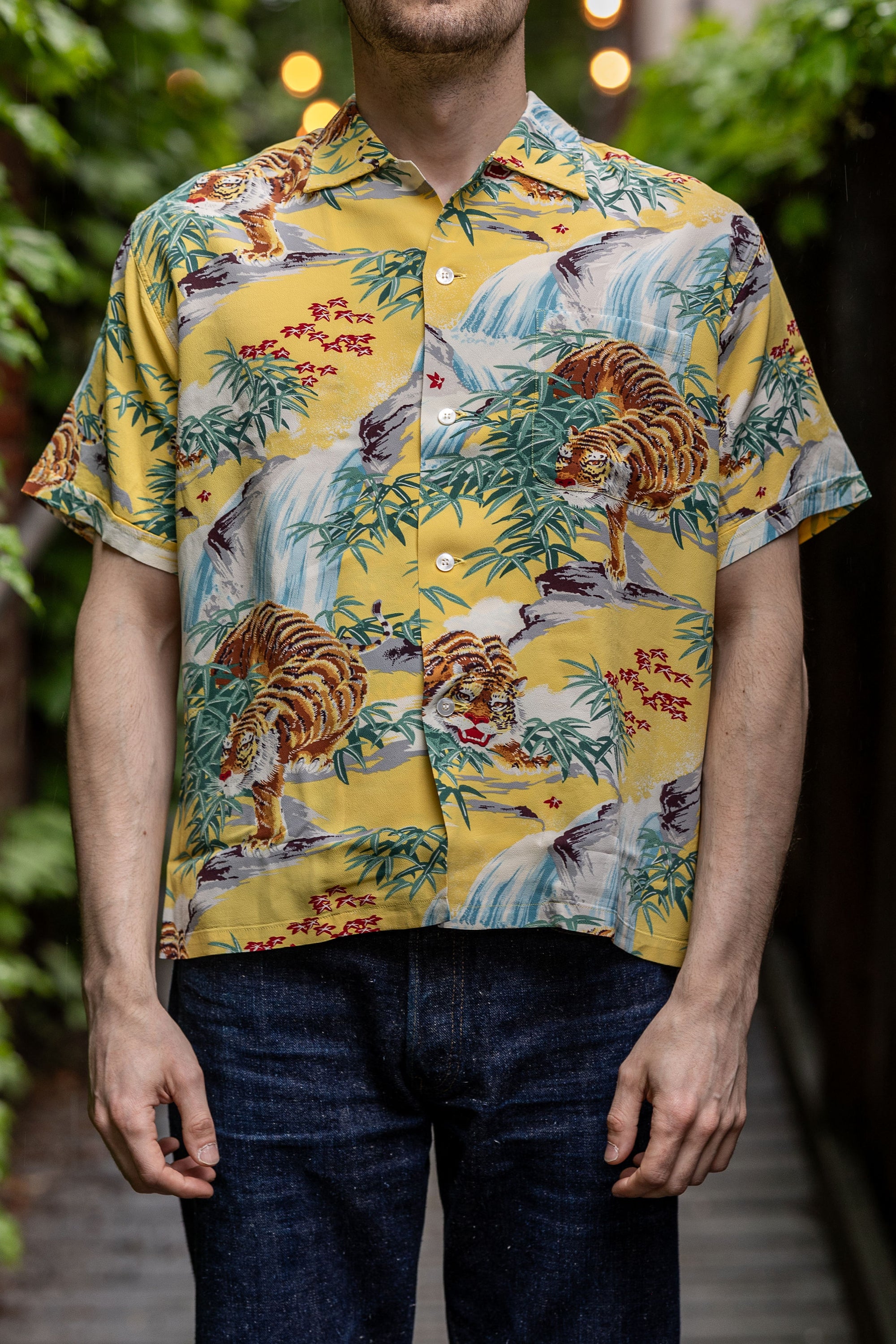 Sun Surf Special Edition "Sasa Tora" - Yellow
