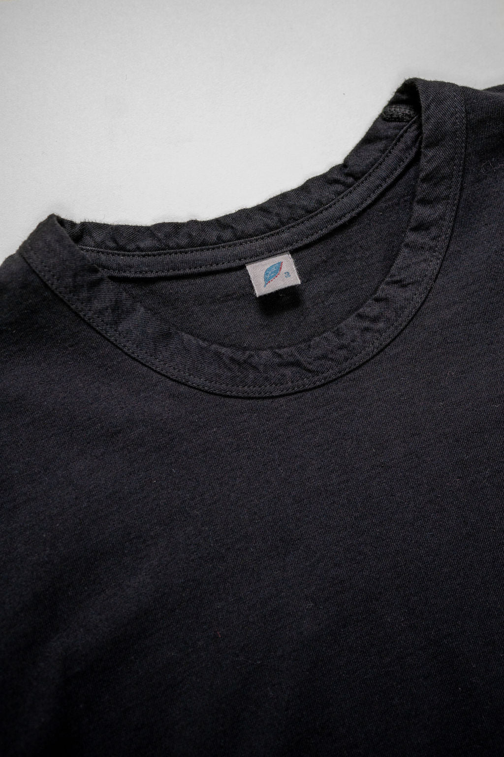 Pure Blue Japan SS-5011-IDBK Indigo Jersey Crew Neck T-shirt - Indigo Black