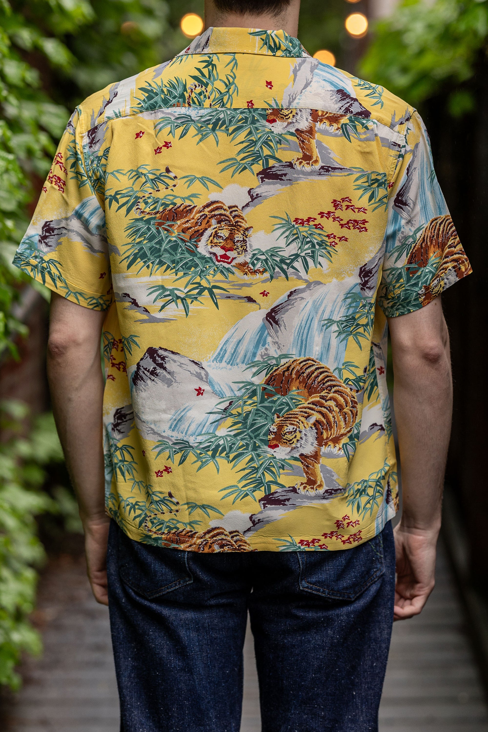 Sun Surf Special Edition "Sasa Tora" - Yellow