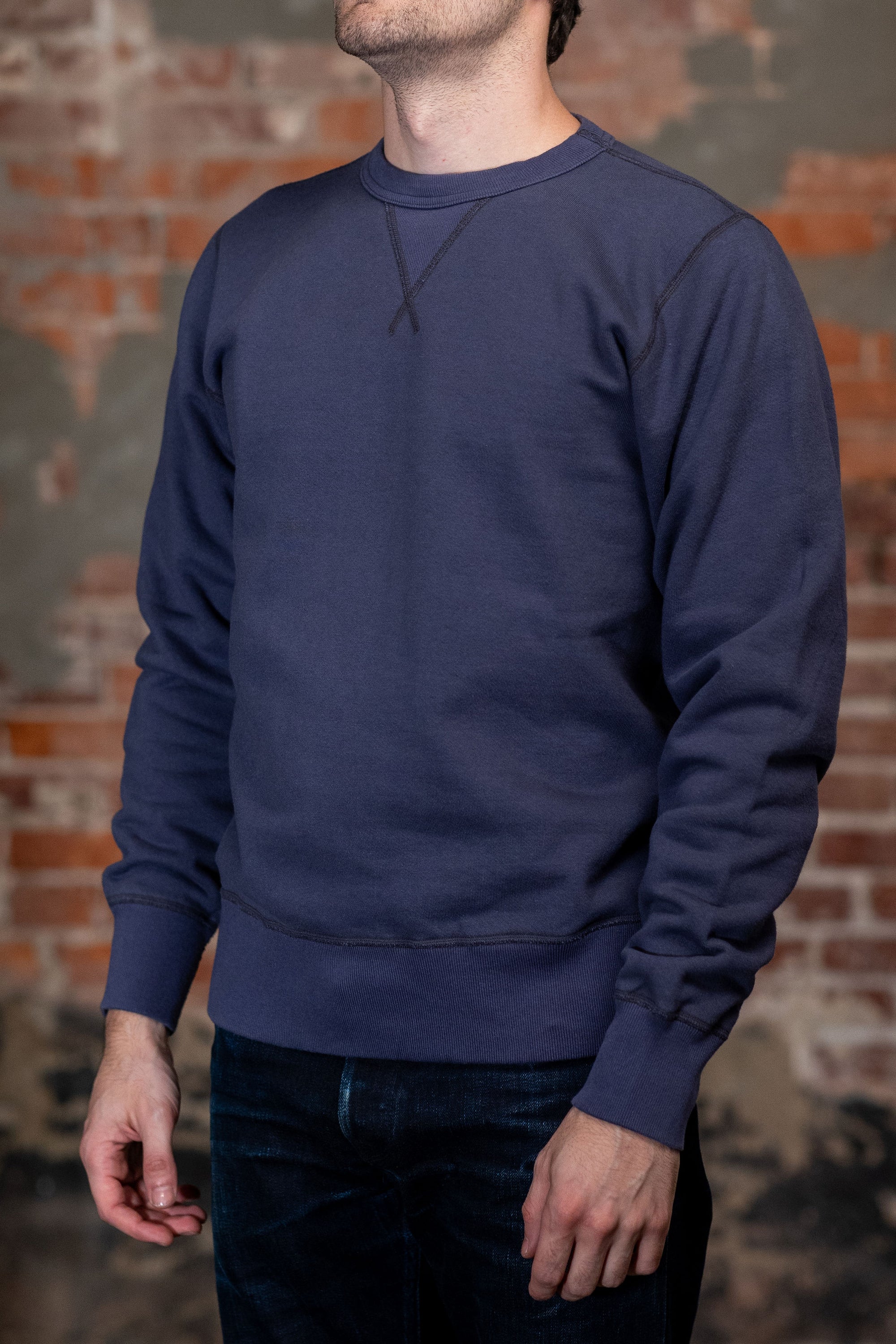 Buzz Rickson's BR65622 Set-in Crew Neck Sweatshirt - Navy