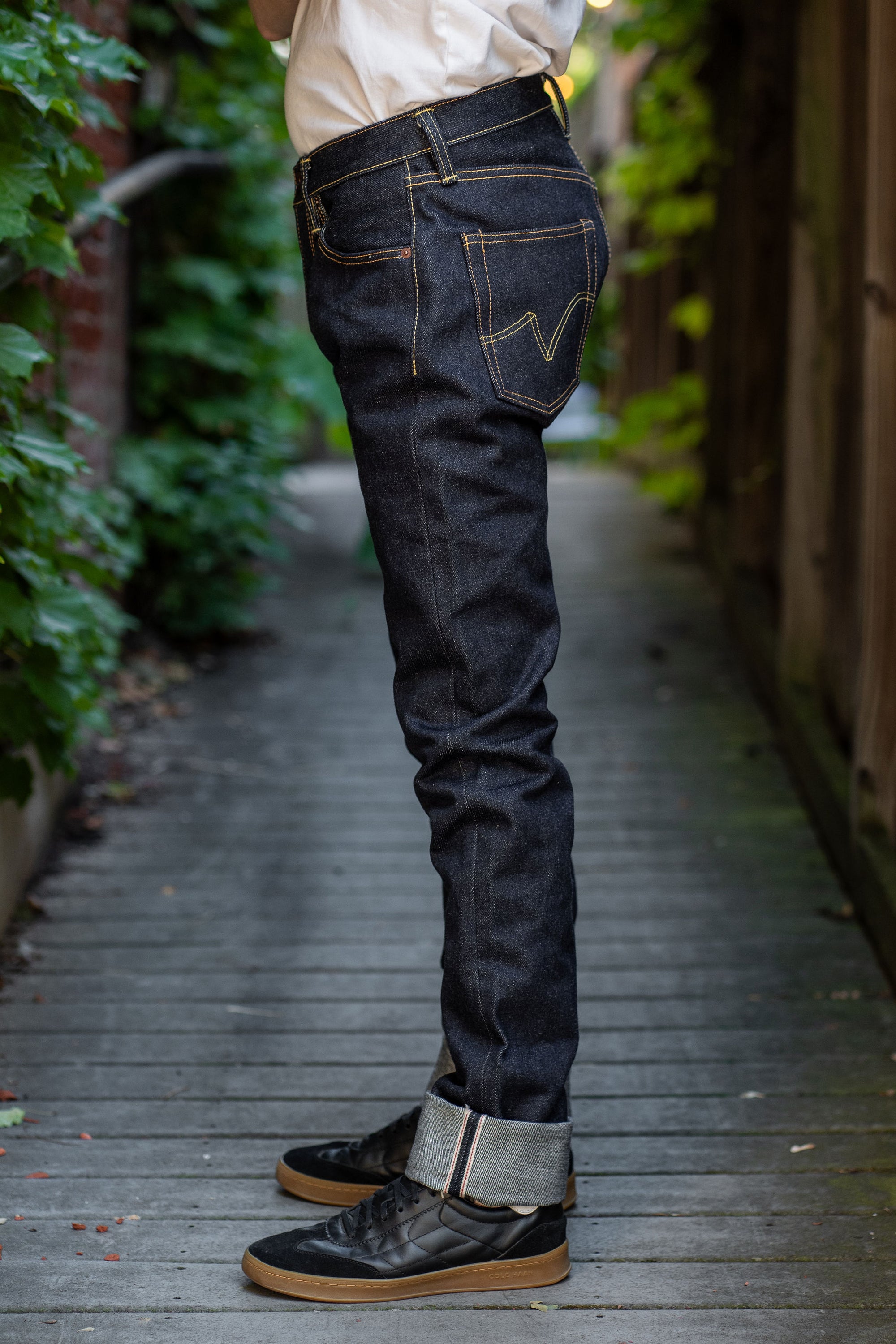 Iron Heart IH-555S-UHR 21/23oz Ultra Heavy Raw Selvedge Denim Super Slim Cut Jeans - Indigo