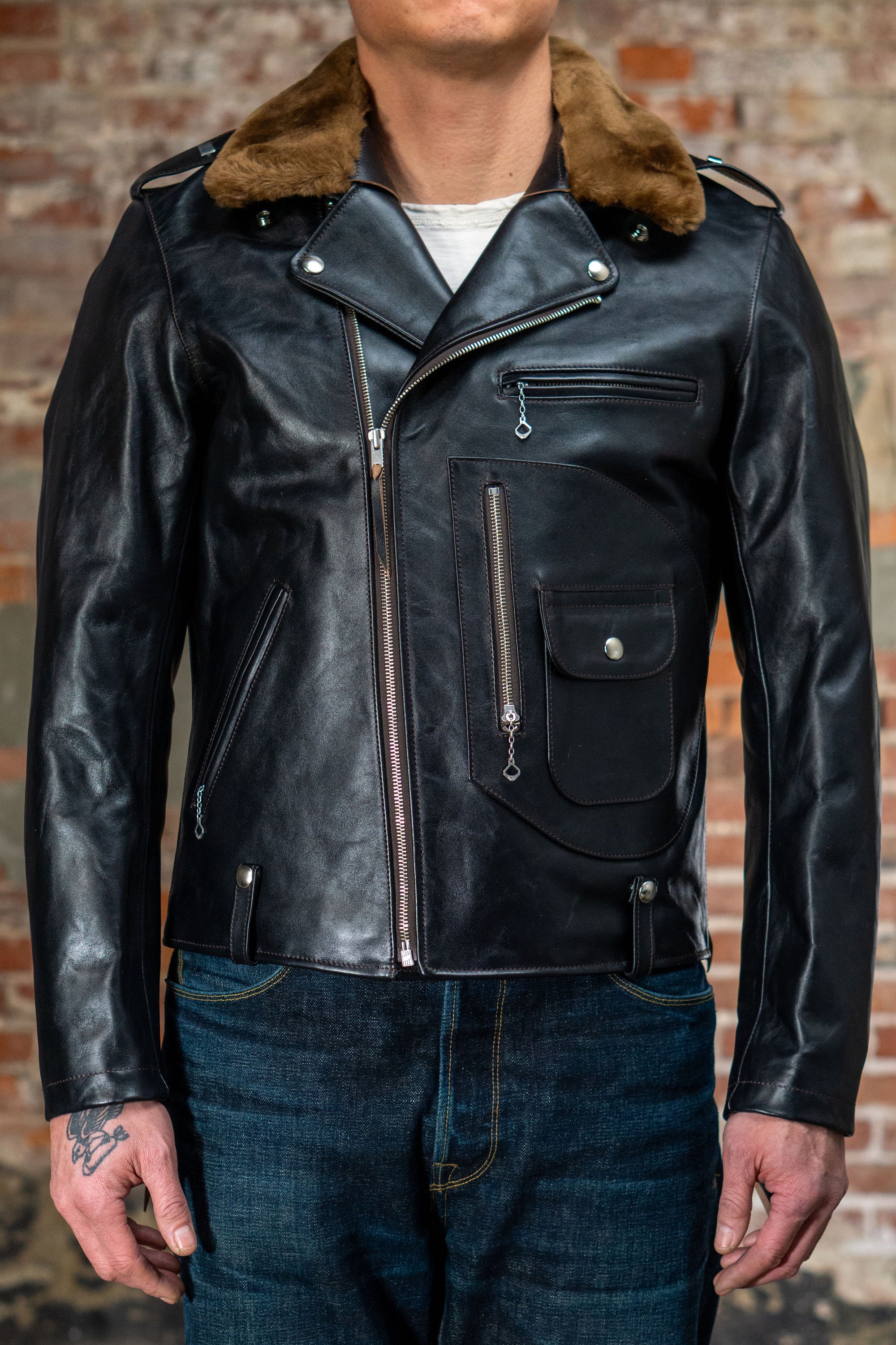 Double Helix - Innovator with Fur Collar Black Teacore Horsehide