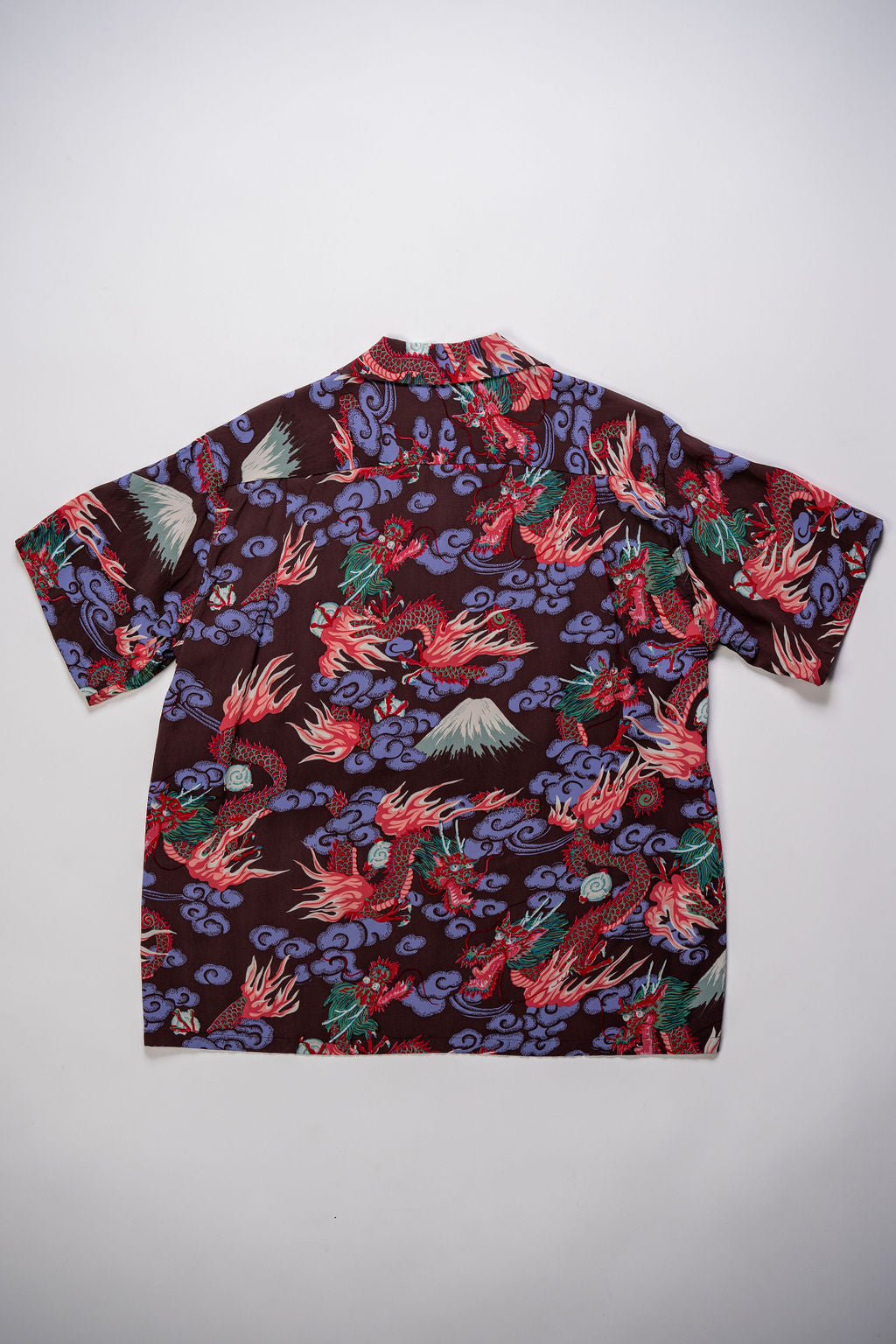 Sun Surf Rayon Hawaiian Shirt "Team of Dragons" - Black