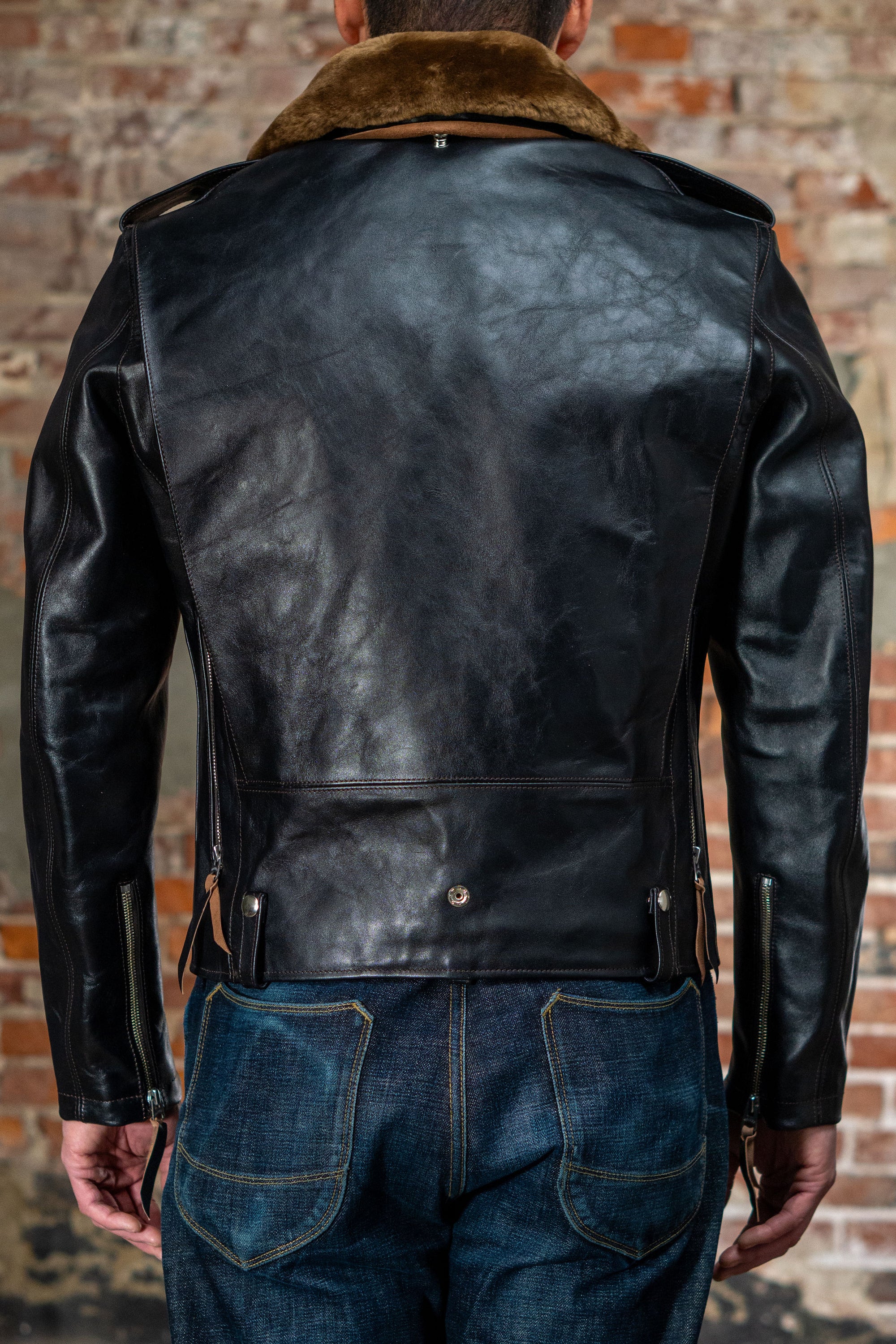 Double Helix - Innovator with Fur Collar Black Teacore Horsehide