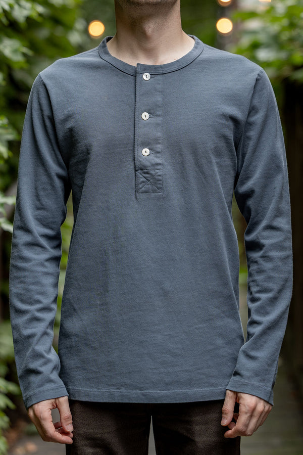 Freenote Cloth 13oz Henley L/S - Faded Blue - Franklin & Poe