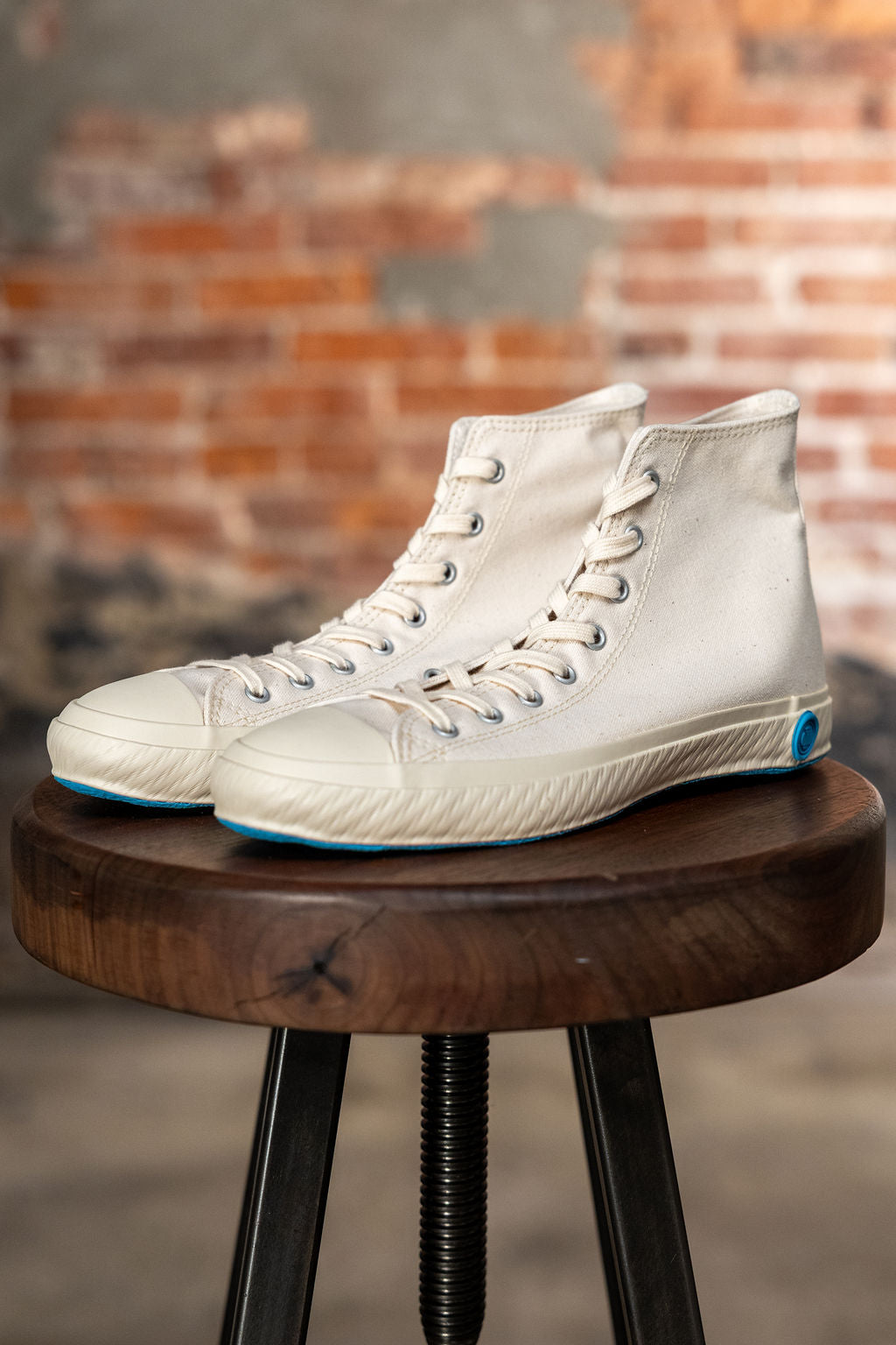 Shoes Like Pottery SLP01 JP High Top Sneaker- White