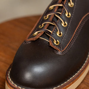 White's Boots x Franklin & Poe LTT Oxford - Brown Dress on wooden stool close up on toe  laces 