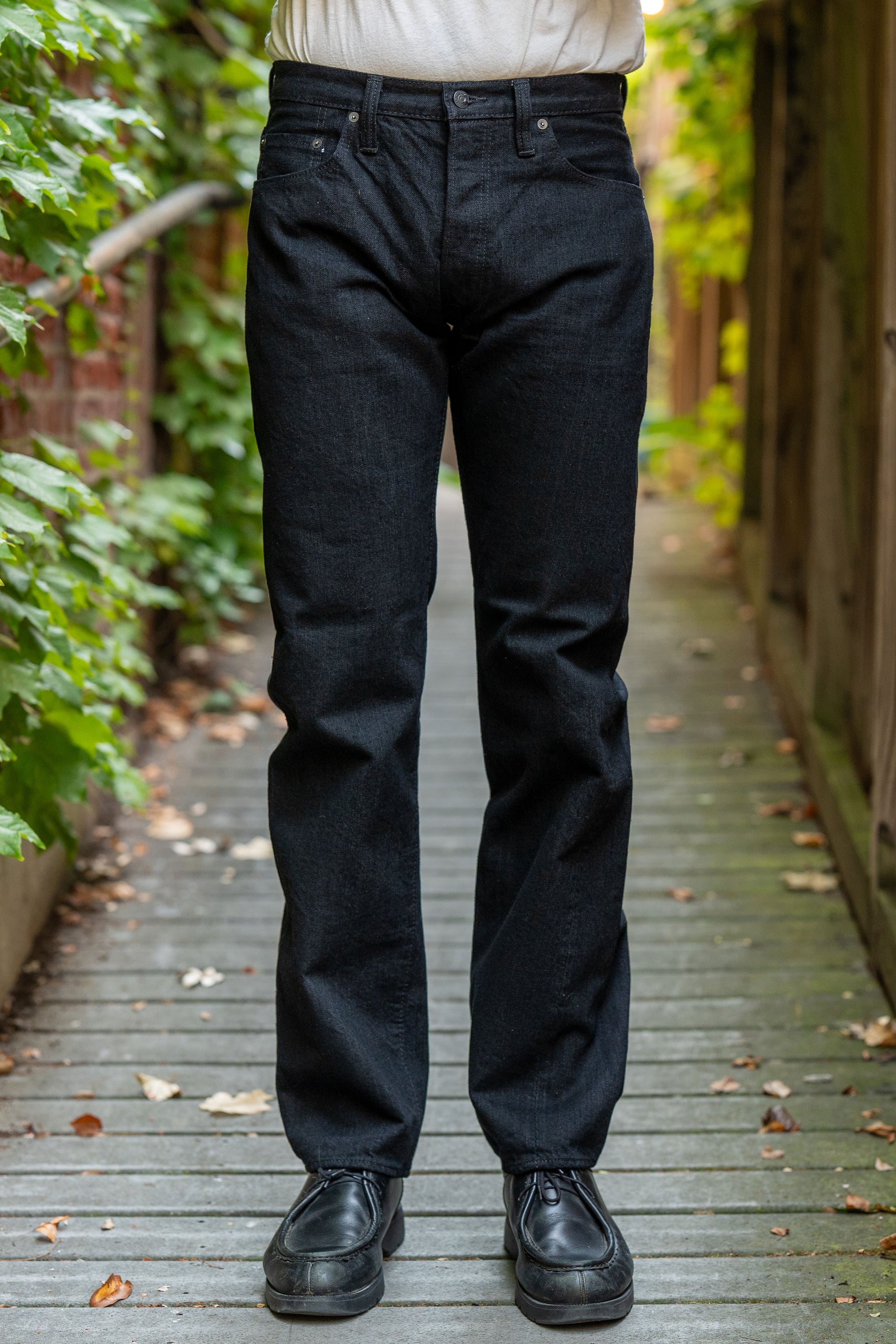 Pure Blue Japan XX-003-BK Regular Straight - 14oz Double Black (Washed)