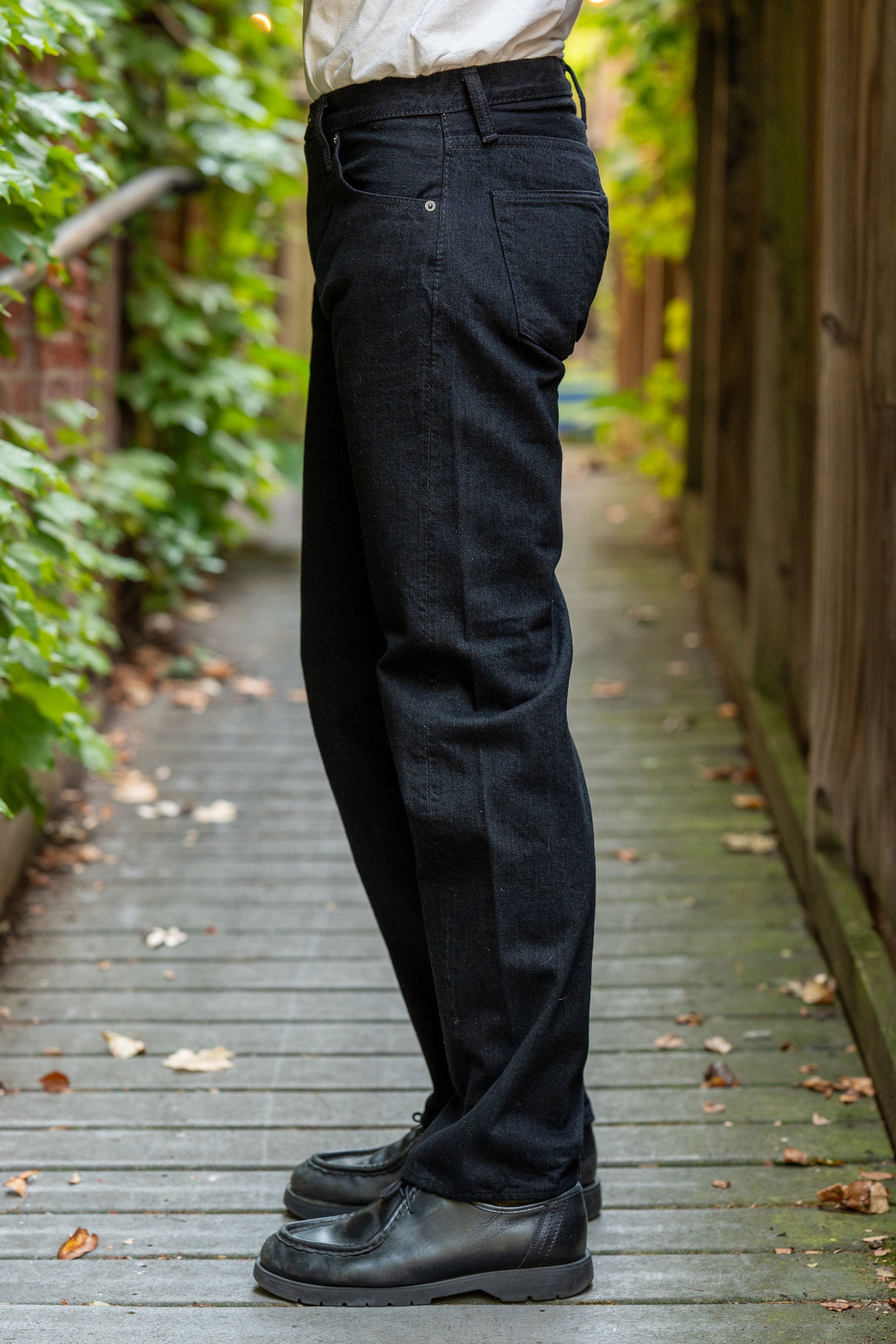 Pure Blue Japan XX-003-BK Regular Straight - 14oz Double Black (Washed)