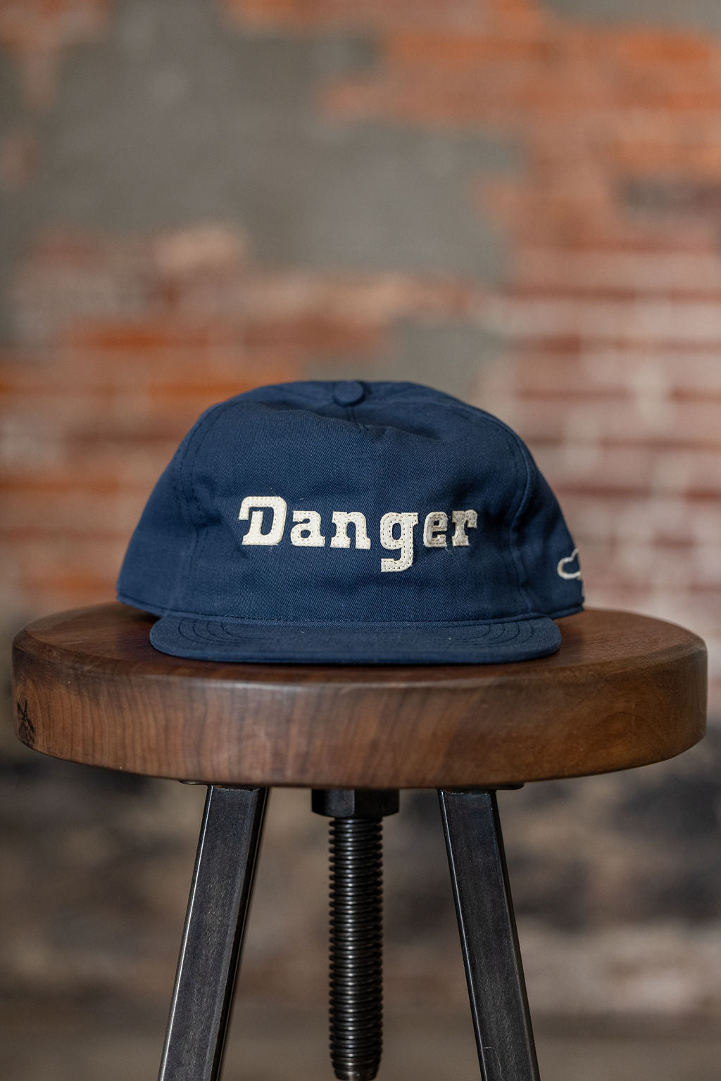 Ampal Creative Danger Snapback - Navy