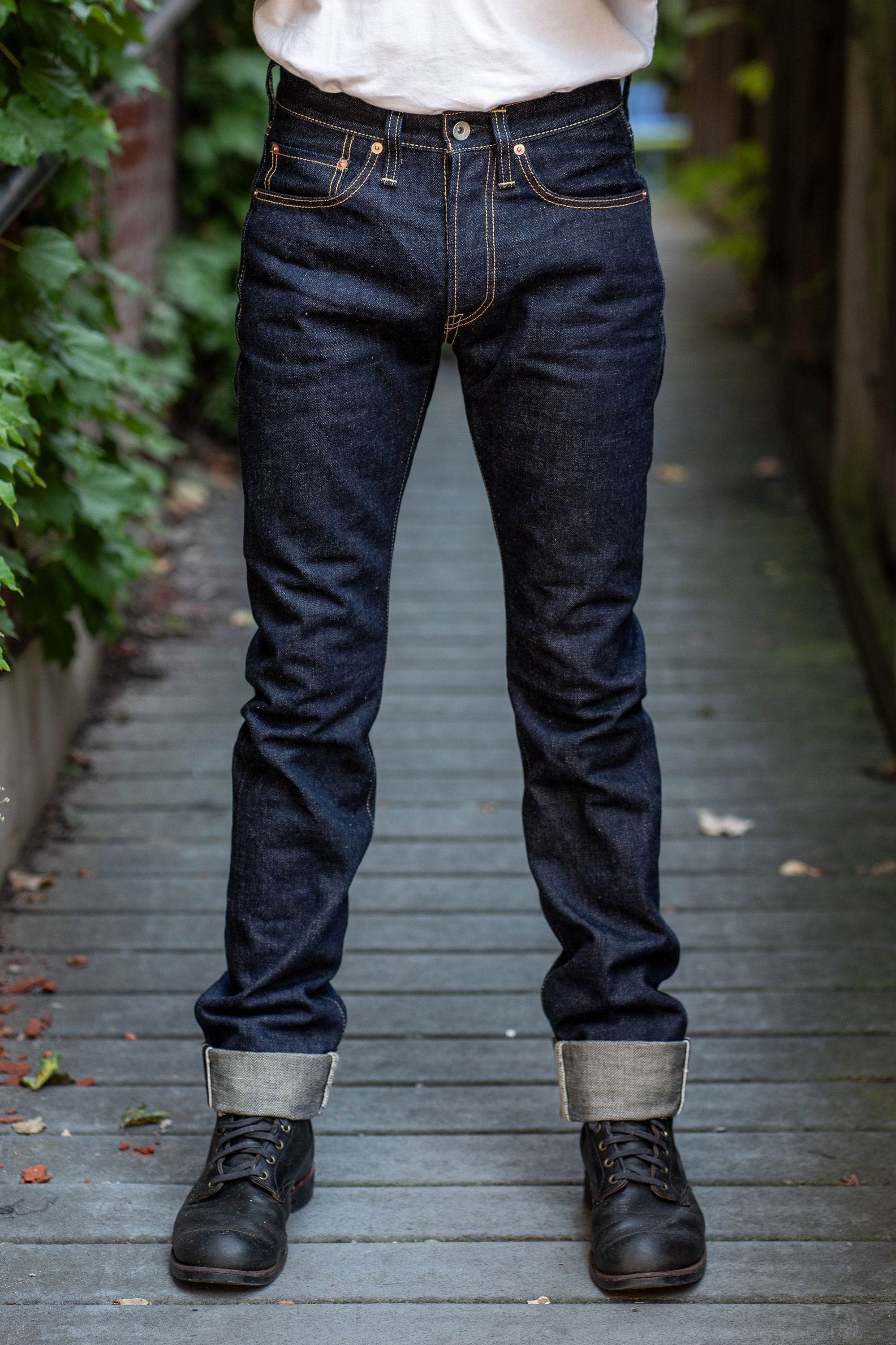 Iron Heart IH-555S-18 18oz Vintage Selvedge Denim Super Slim Cut Jeans - Indigo