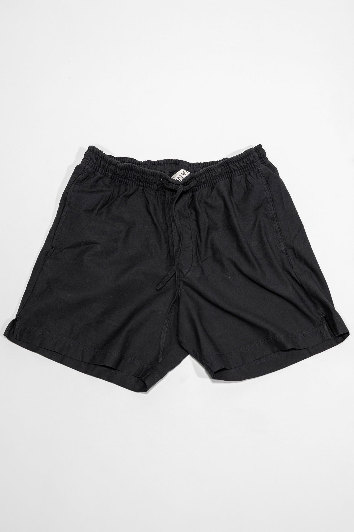 Hansen Garments Janik Casual Drawstring Shorts - Lava. Laid flat from the front