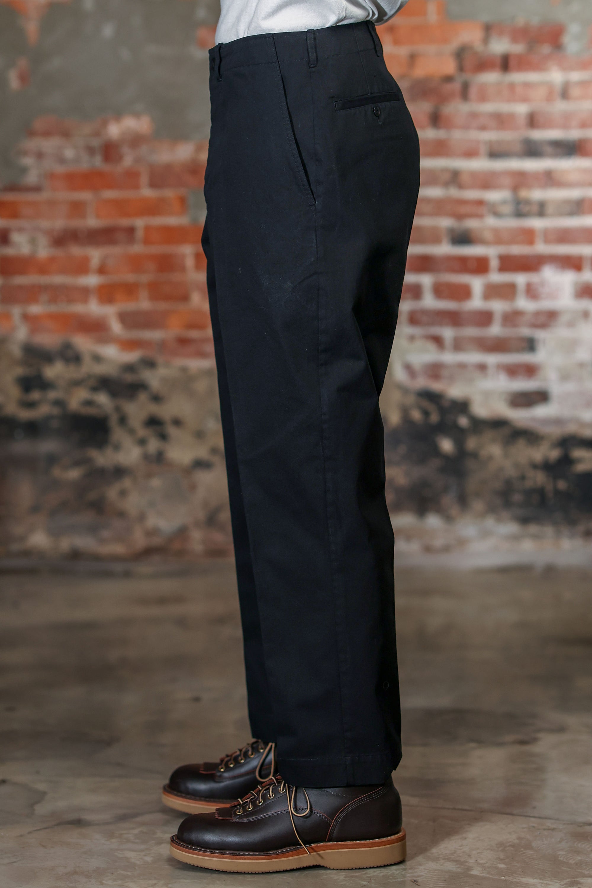 Merz b. Schwanen CHINO01 1920s Cotton Twill Worker Chino - Deep Black