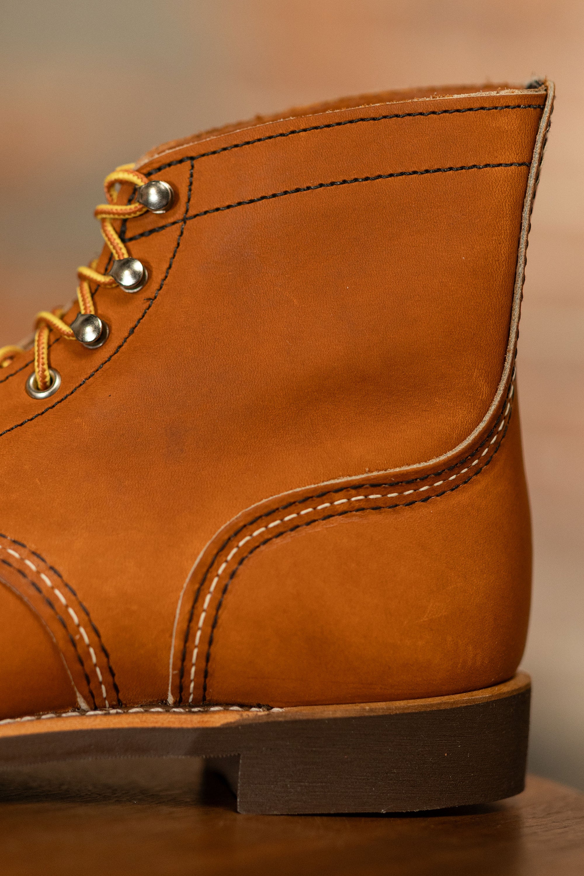 Red Wing Heritage Iron Ranger 8000 - Oro Legacy