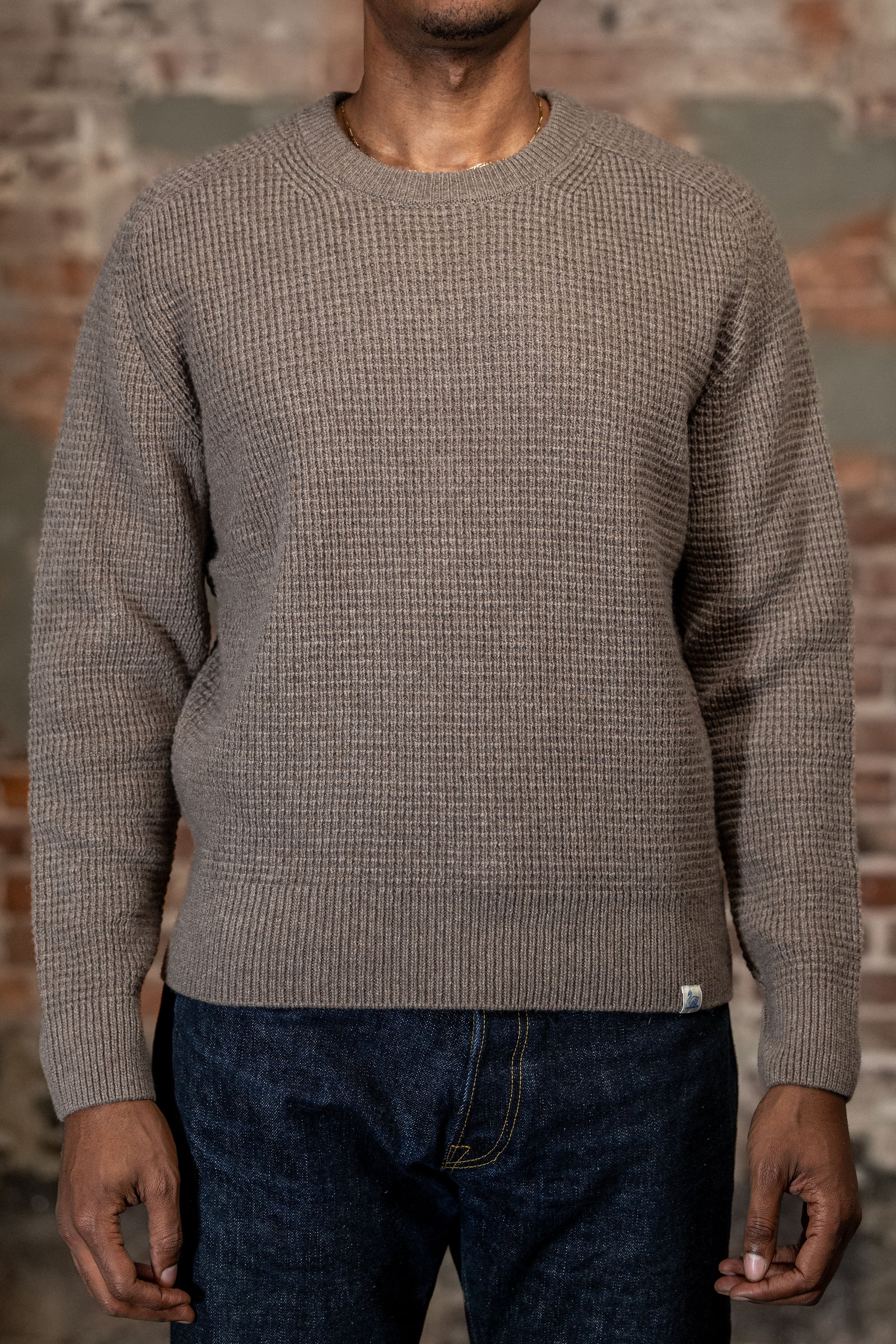 Merz b. Schwanen BLADE02 Merino Wool-Cashmere Waffle Structured Pullover - Grain
