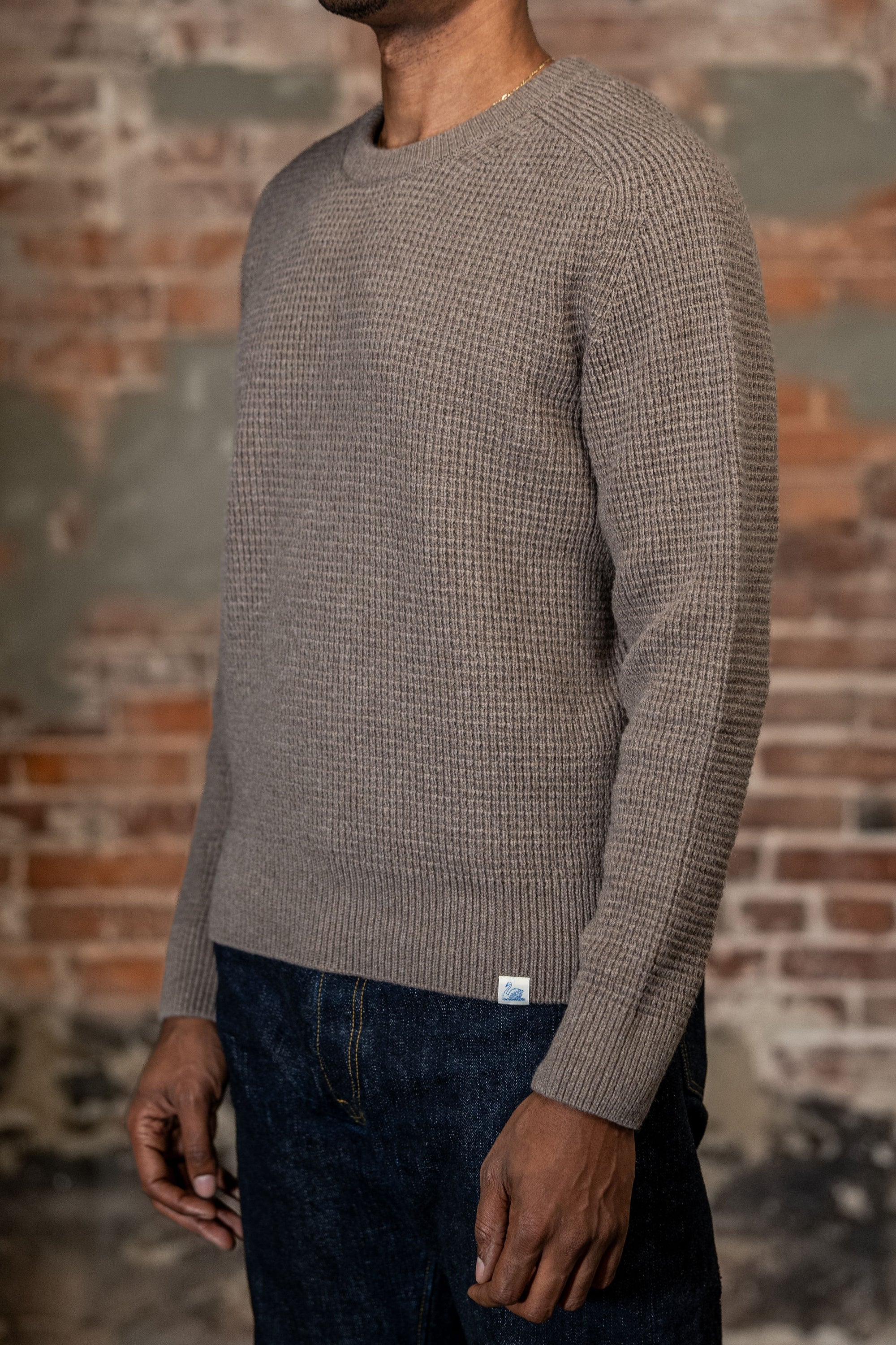 Merz b. Schwanen BLADE02 Merino Wool-Cashmere Waffle Structured Pullover - Grain