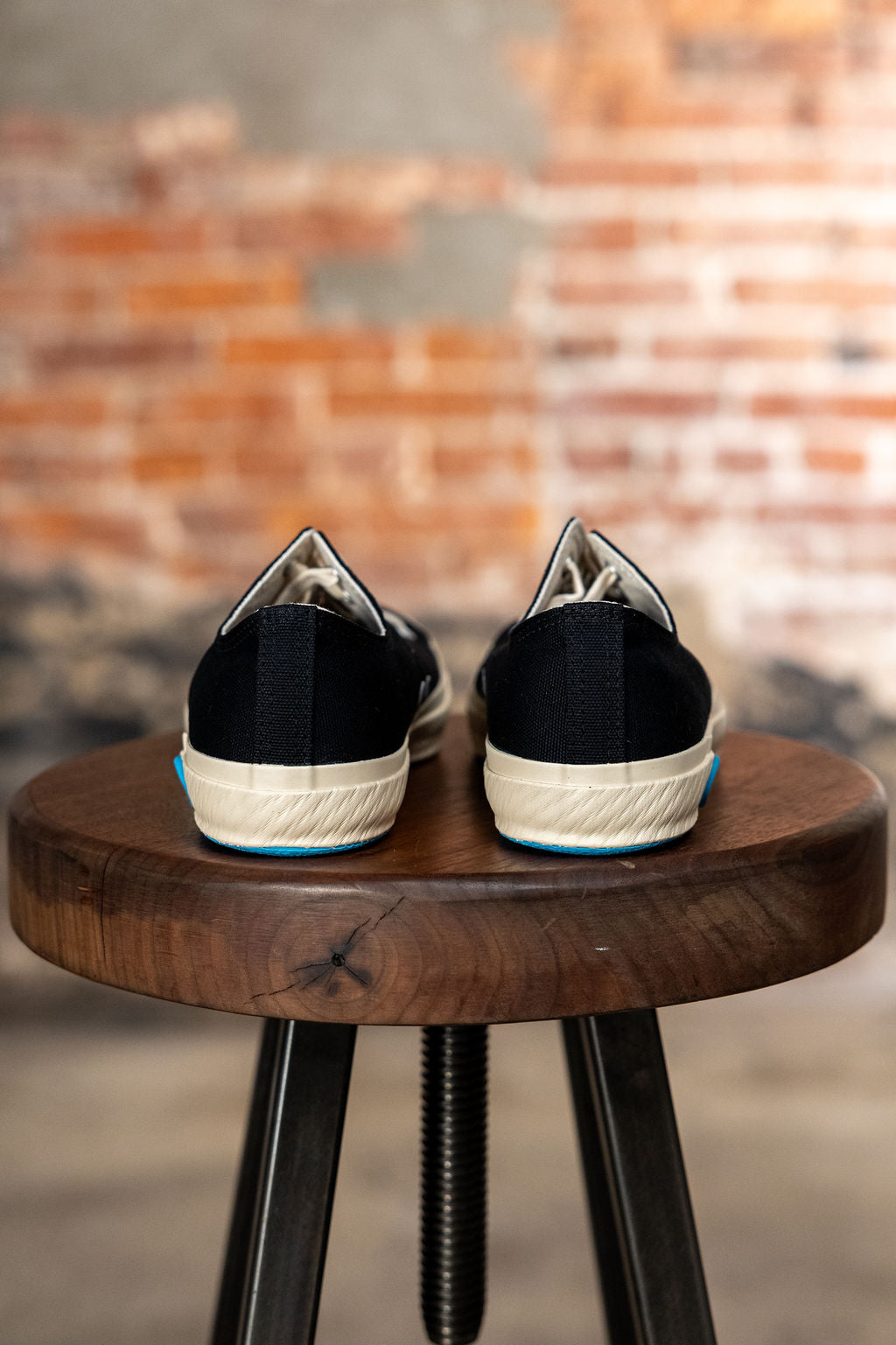 Shoes Like Pottery SLP01 JP Low Top Sneaker - Black - Franklin & Poe Shoes Like Pottery SLP01 JP Low Top Sneaker - Black - Franklin & Poe