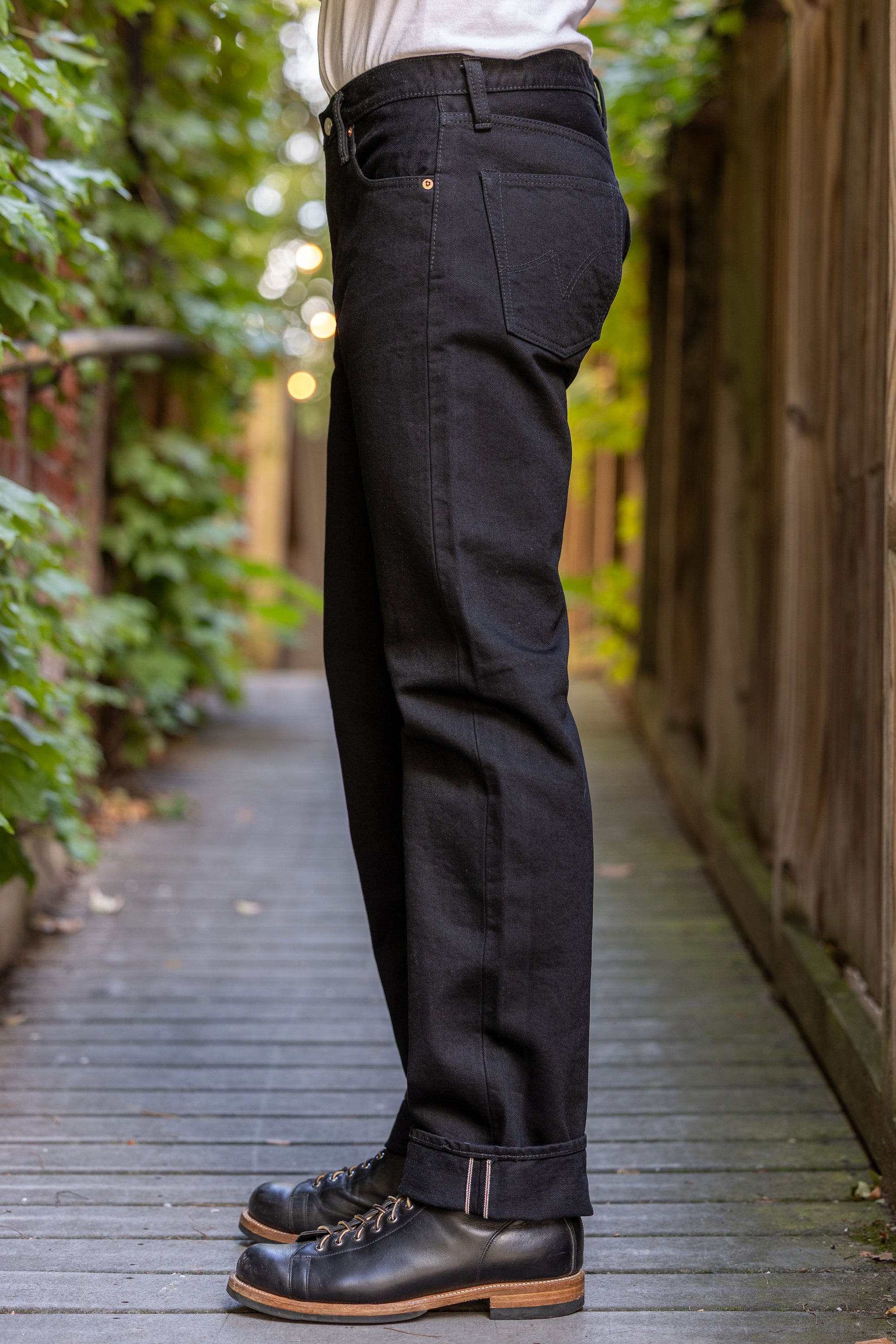 Iron Heart IH-634S-142bb 14oz Selvedge Denim Straight Cut Jeans - Black/Black