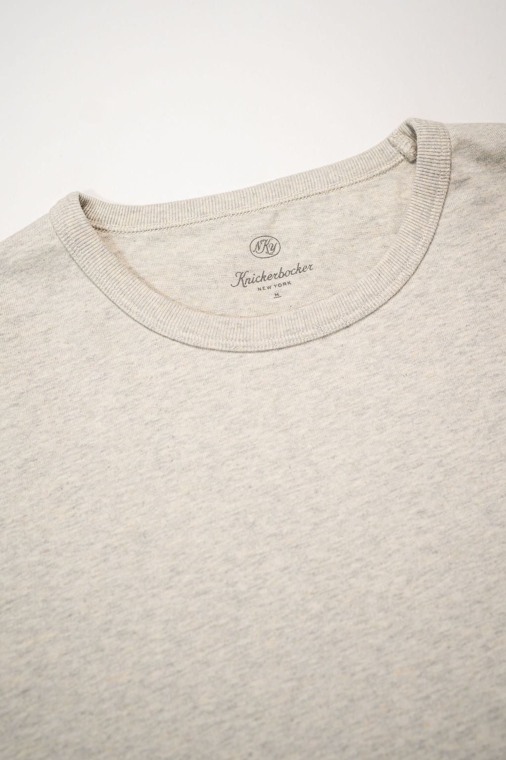 Knickerbocker Gym Heavyweight T-Shirt - Oat Grey