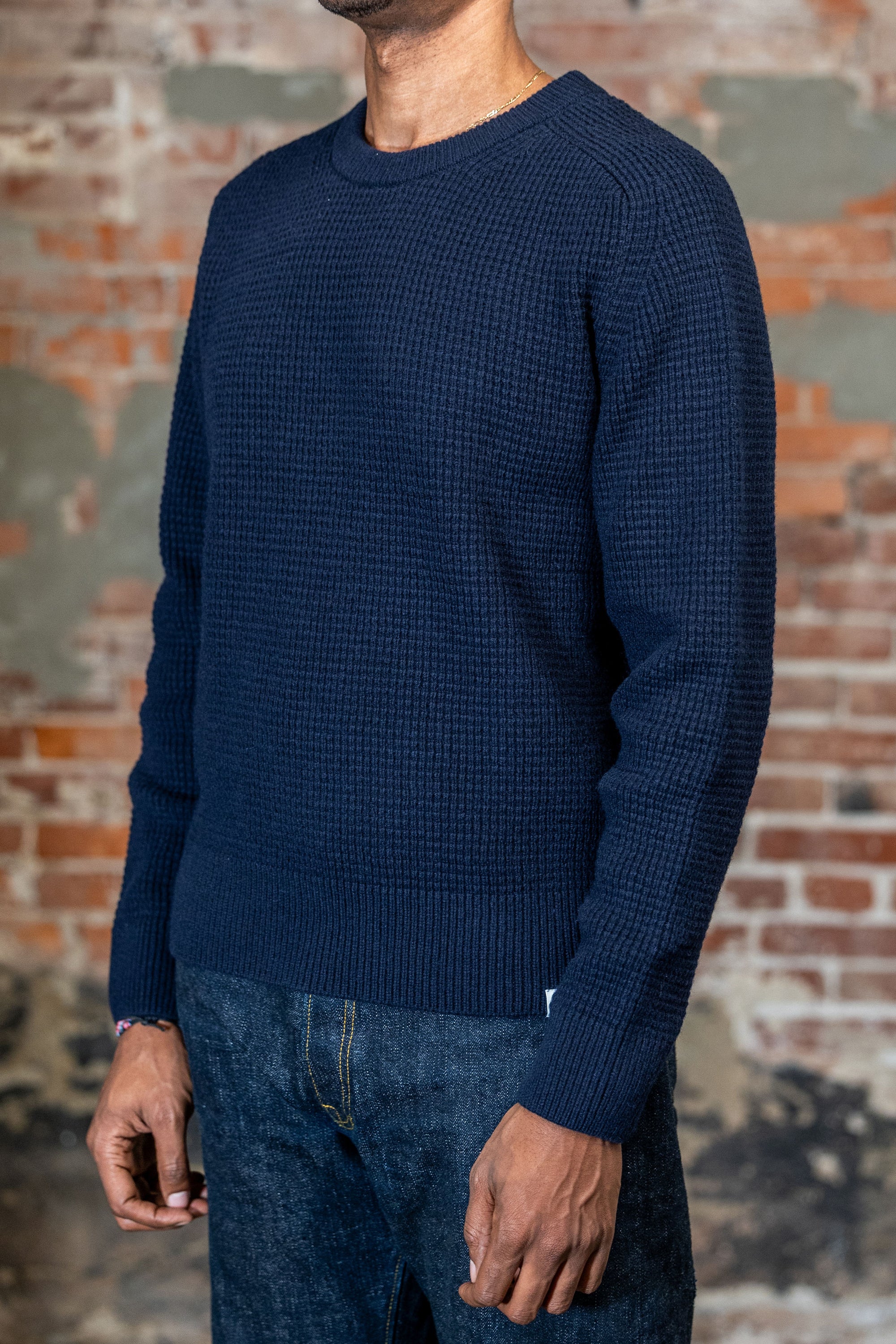Merz b. Schwanen BLADE02 Merino Wool-Cashmere Waffle Structured Pullover - Dark Navy