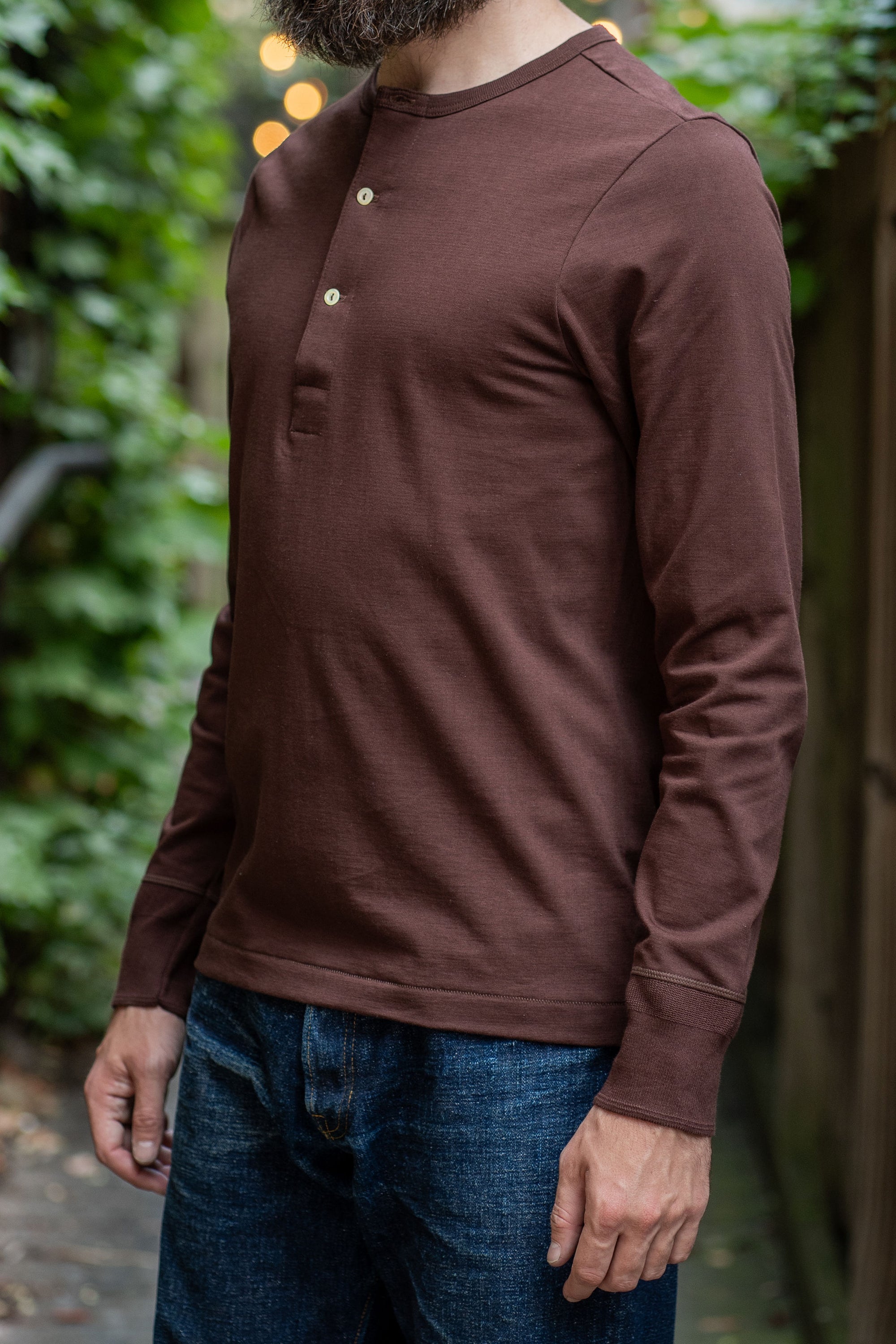 Merz b. Schwanen 206 Henley Long Sleeve - Coffee