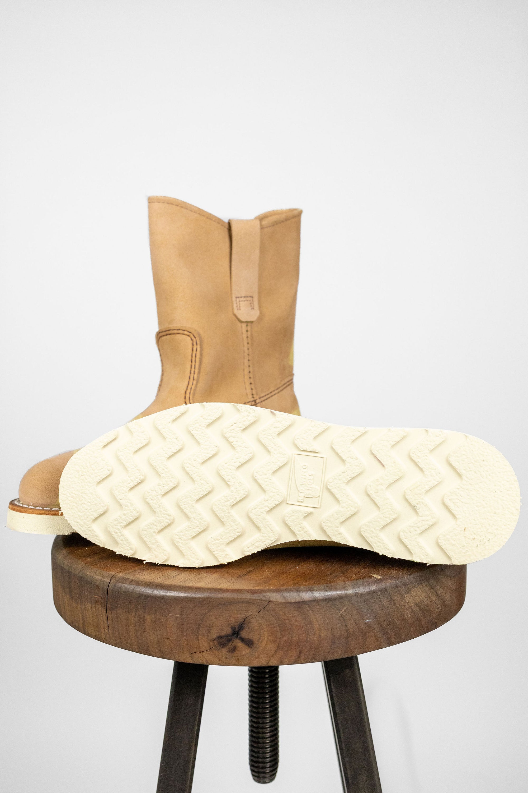 Red Wing 8168 Pecos - Abilene Hawthorne Traction Tred