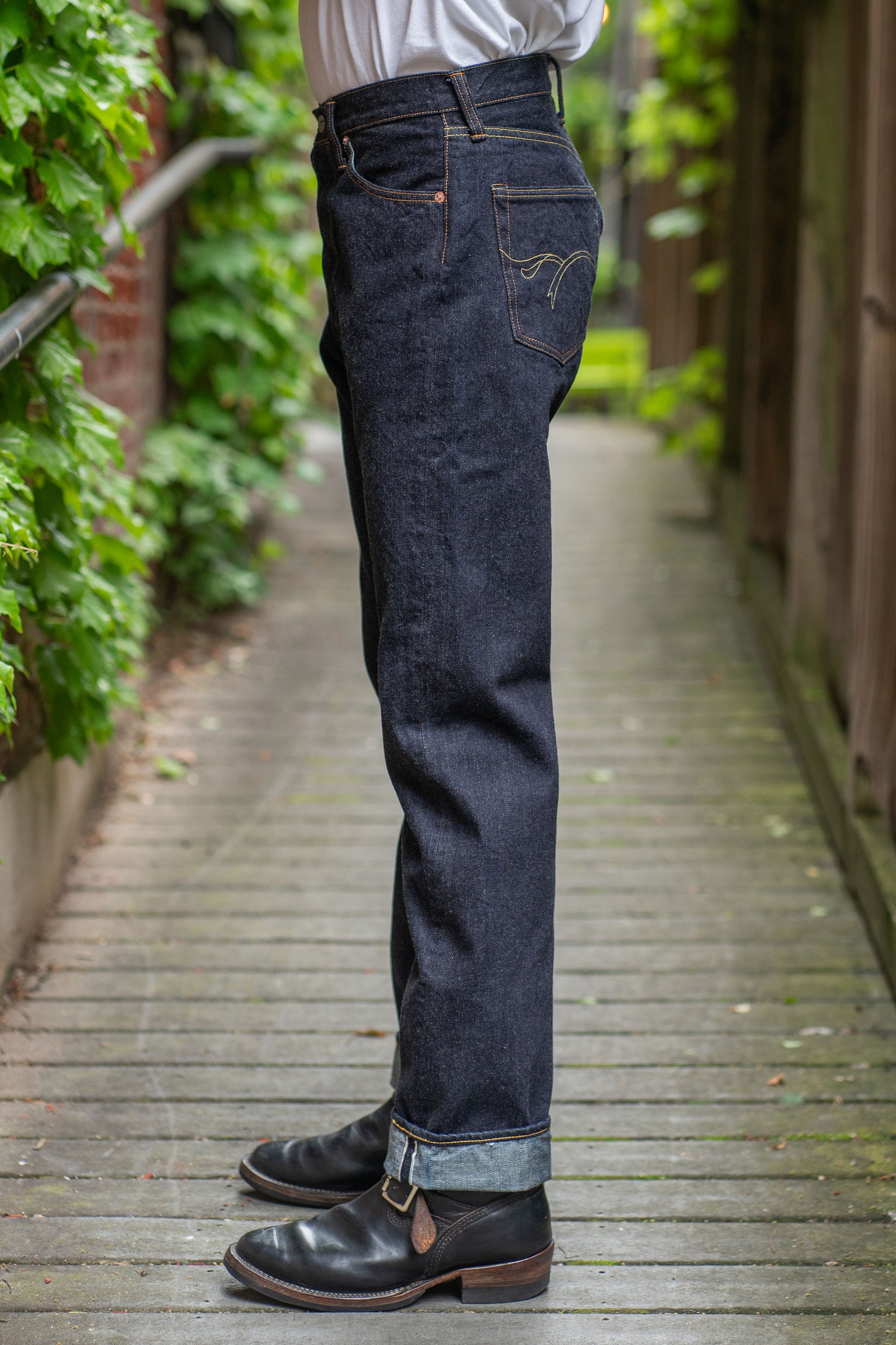 The Flat Head FN-3004 Straight Tapered - 14.5oz Selvedge Denim (One Washed)