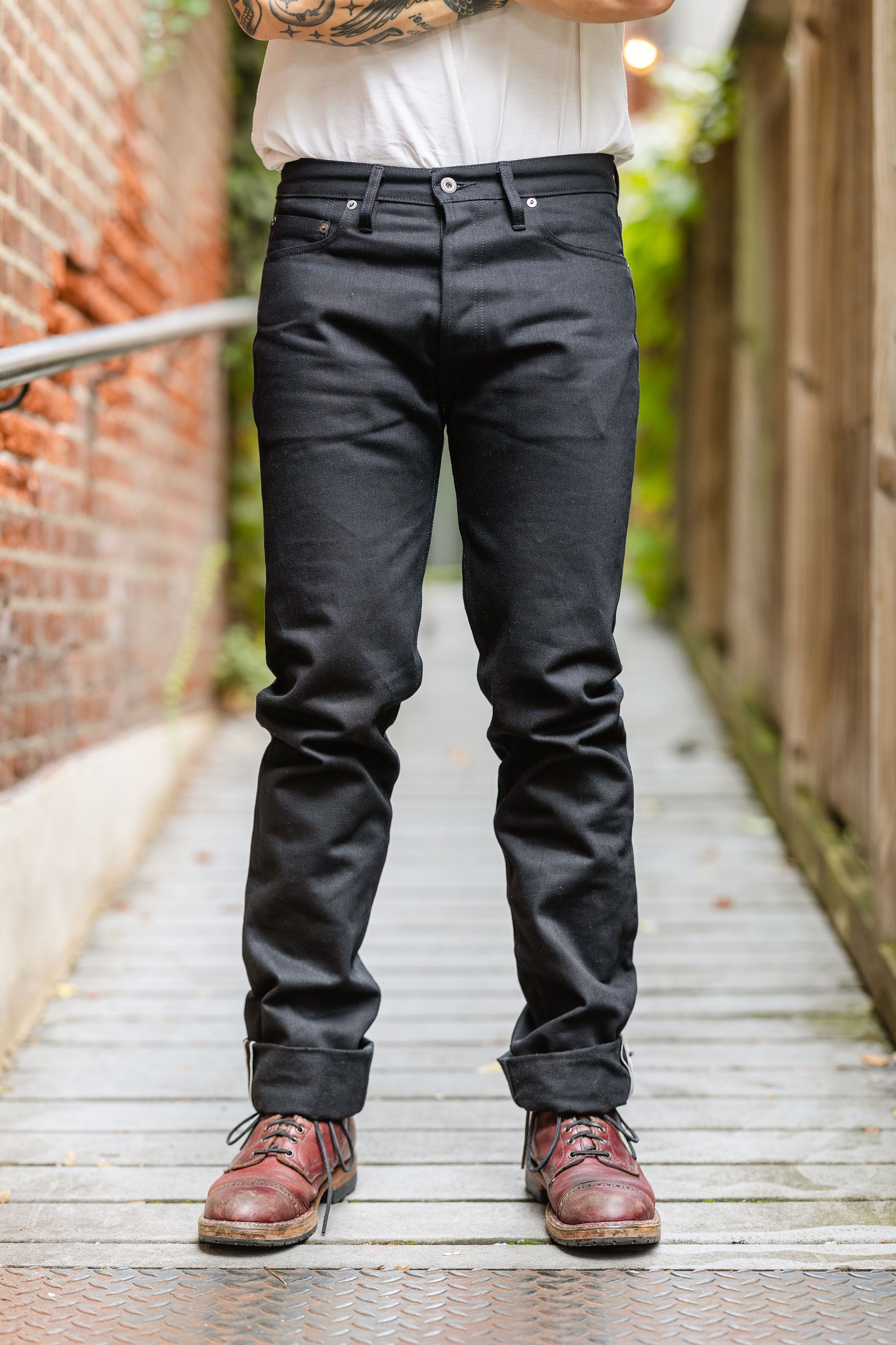 3sixteen CT-220x - Classic Tapered Double Black Selvedge
