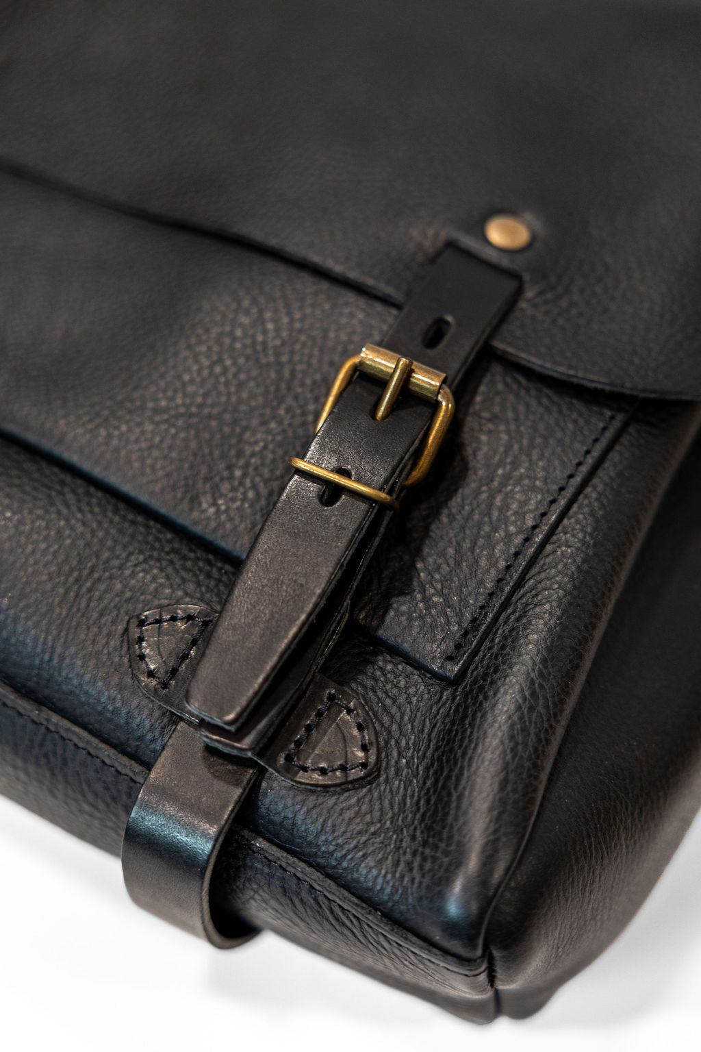 Bleu de Chauffe Postman Bag Eclair M - Black